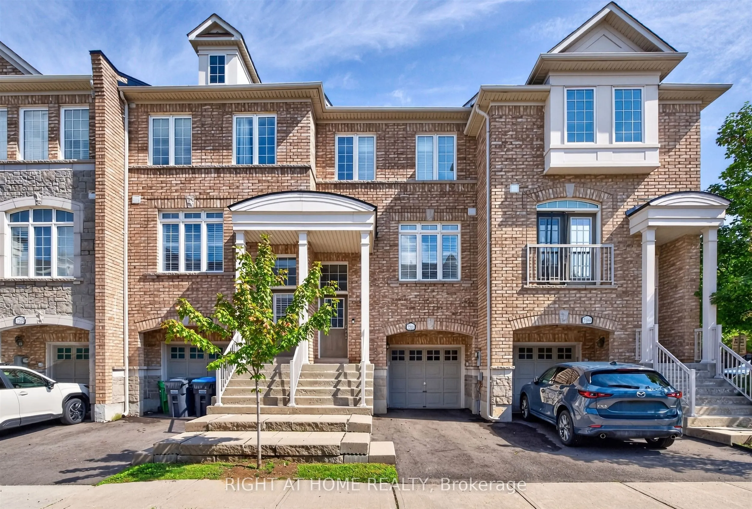 7201 Triumph Lane #12