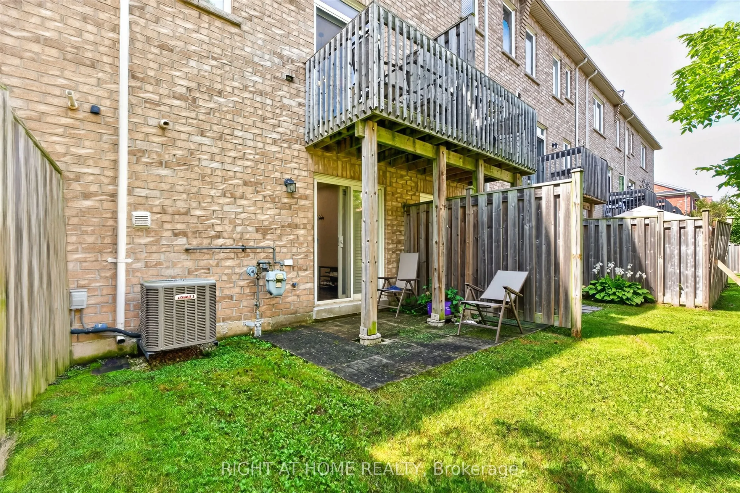 7201 Triumph Lane #12