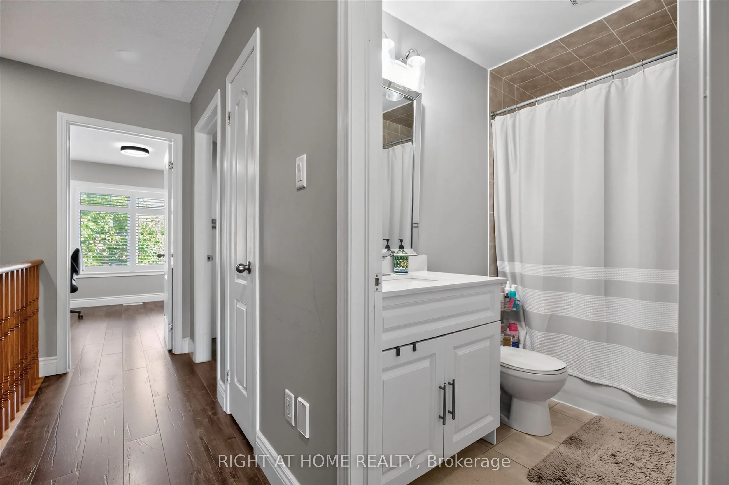 7201 Triumph Lane #12