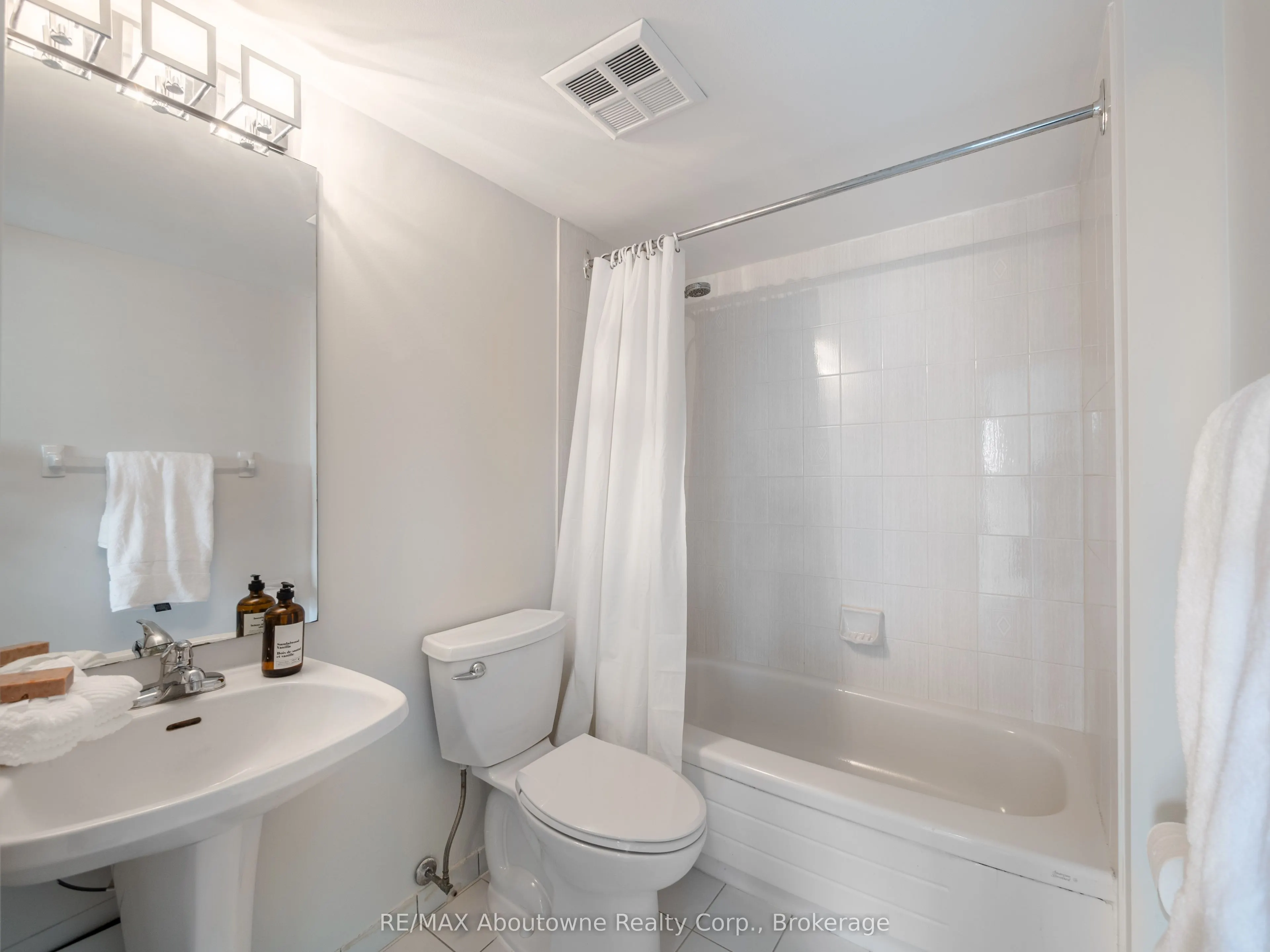2177 Burnhamthorpe Road W #309
