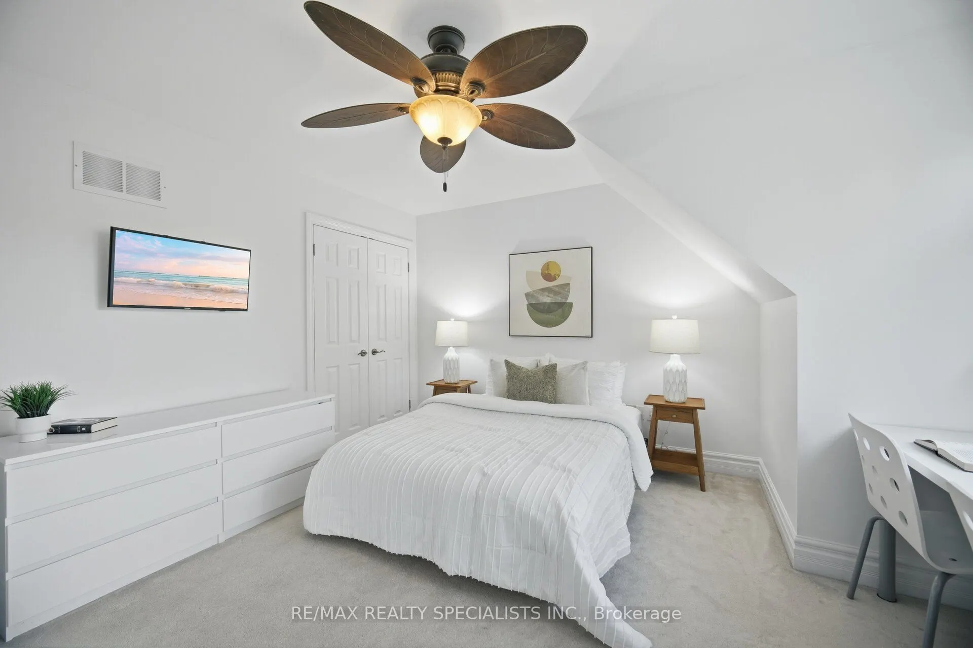 4 Tranquility Court