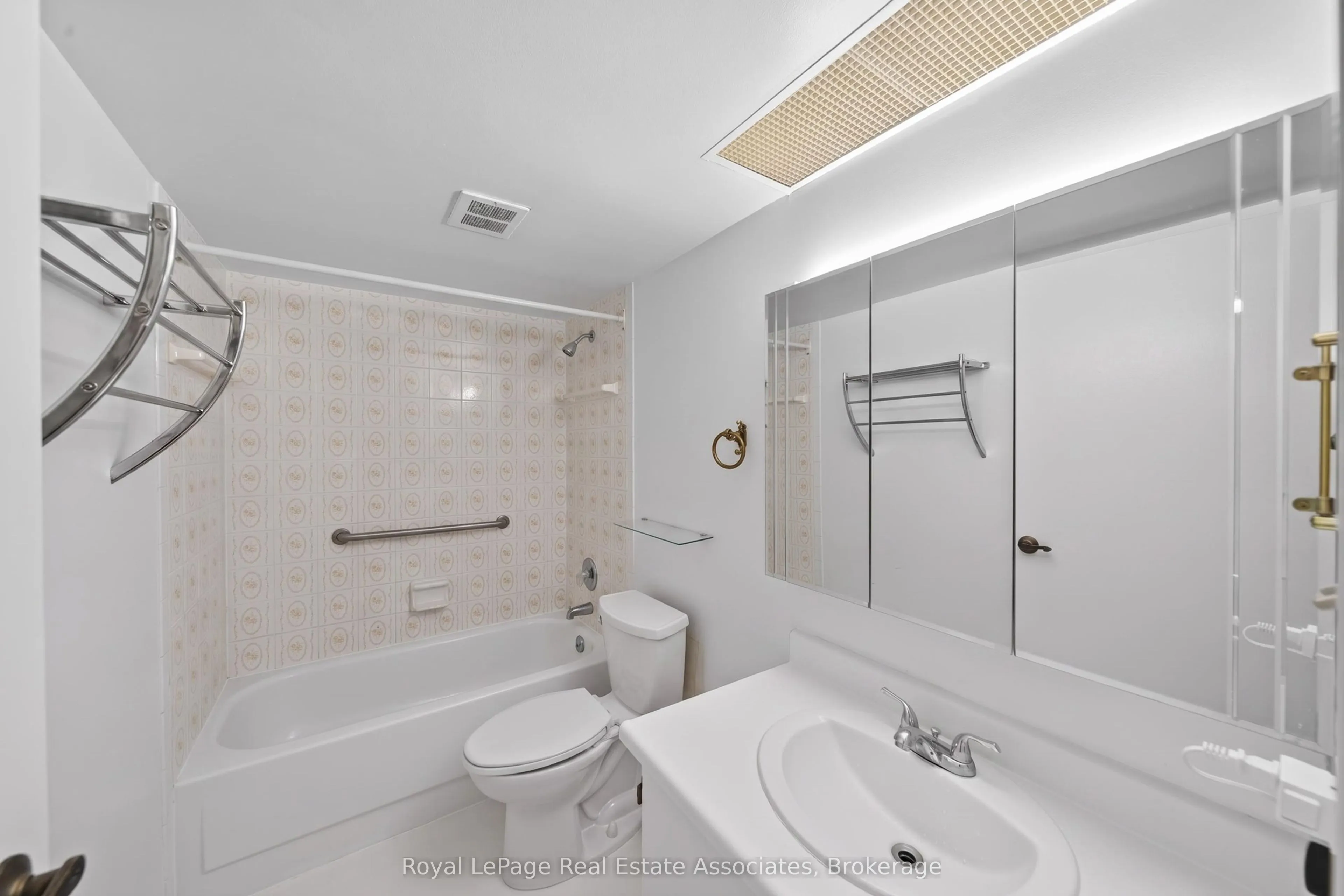 1580 Mississauga Valley Boulevard #901