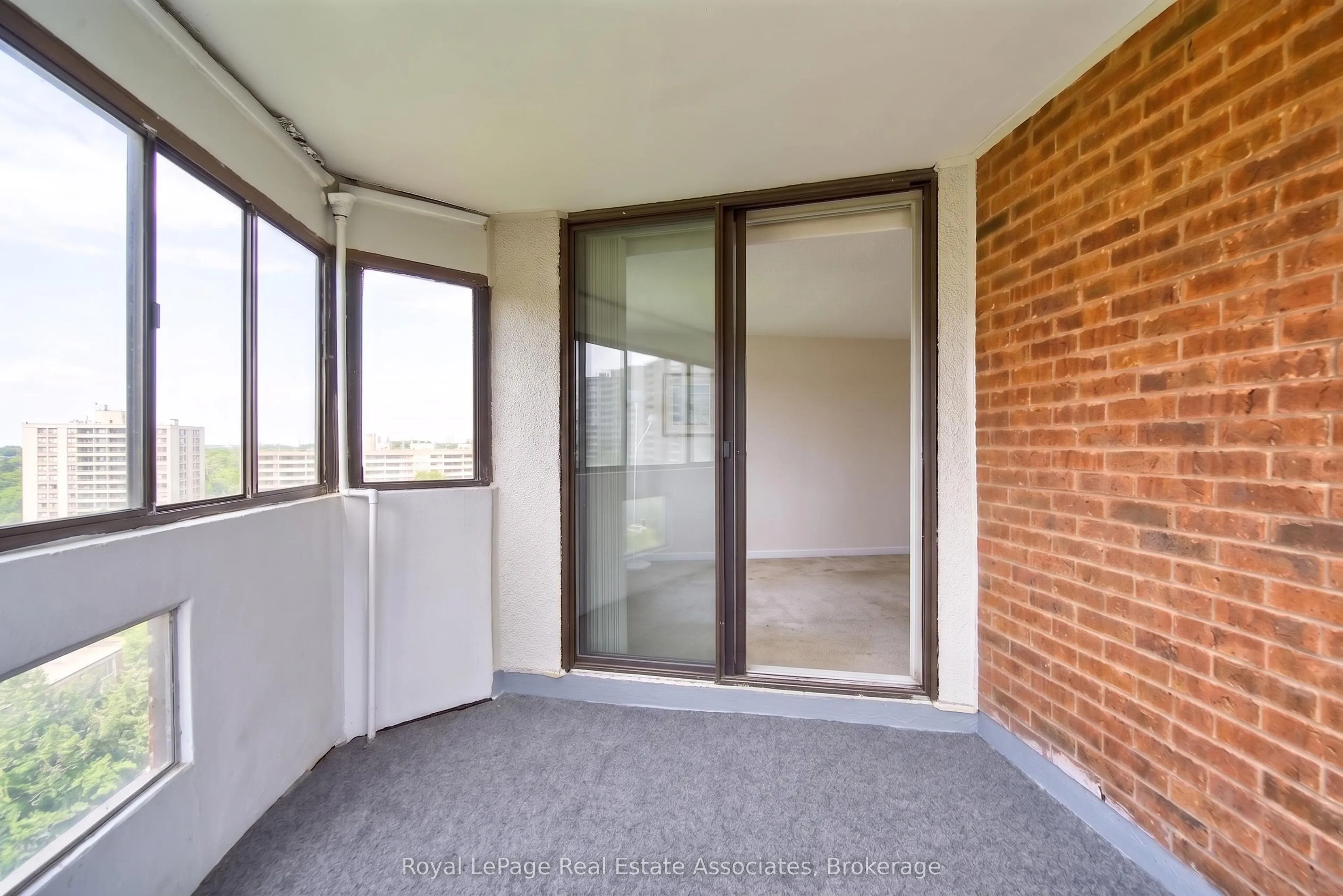 1580 Mississauga Valley Boulevard #901