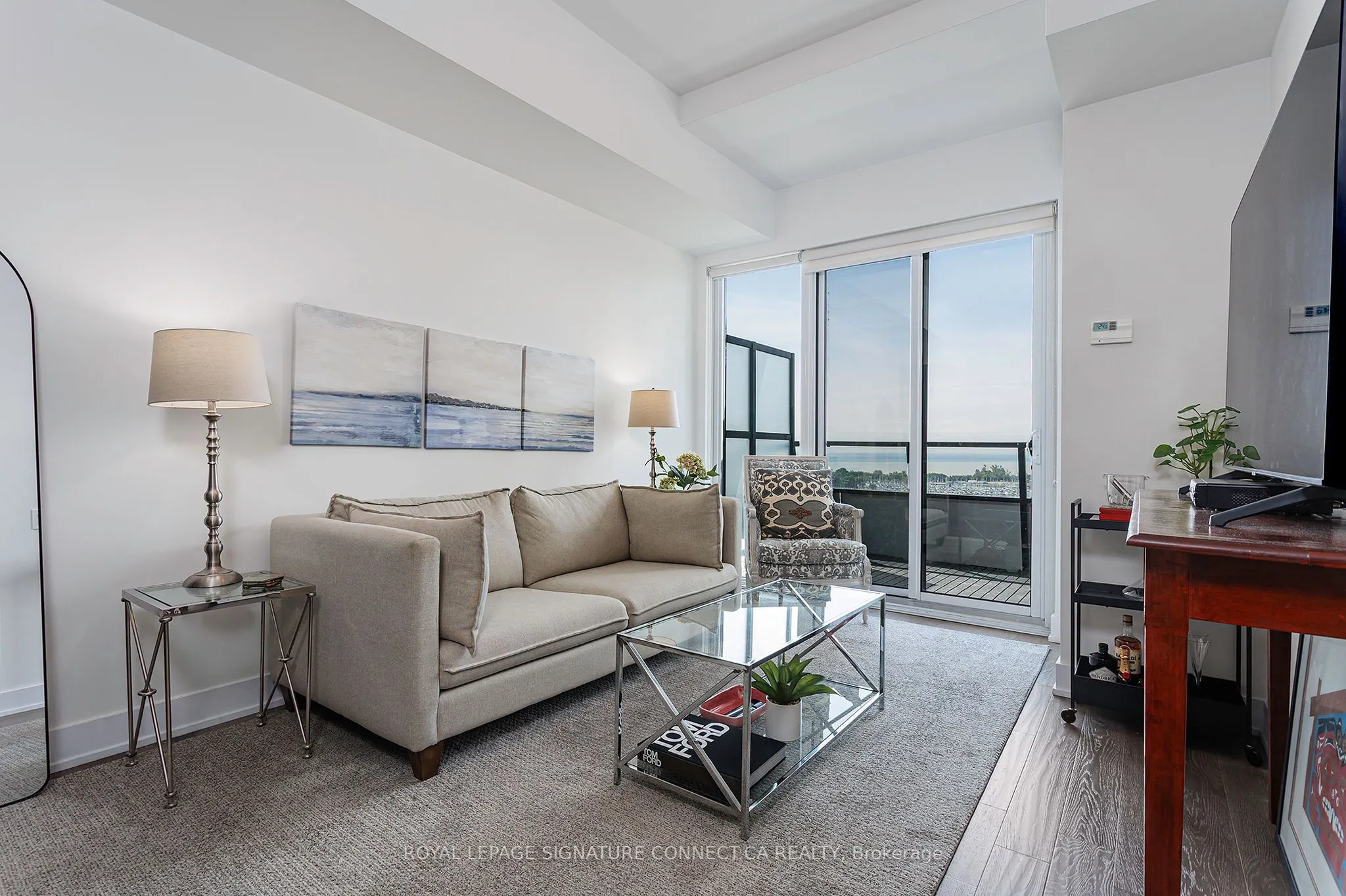 30 Shore Breeze Drive #1319