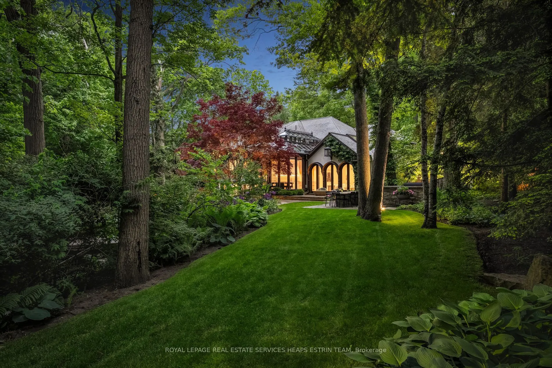 25 North Drive
