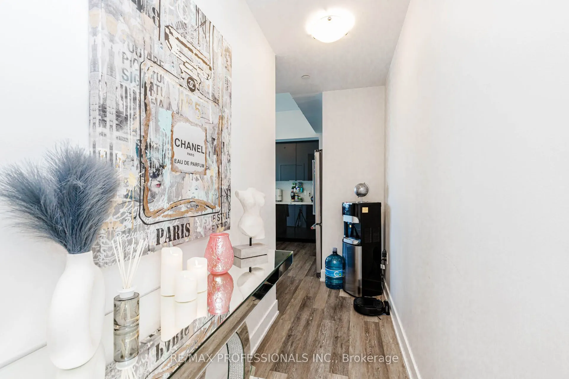 20 Shore Breeze Drive #1107