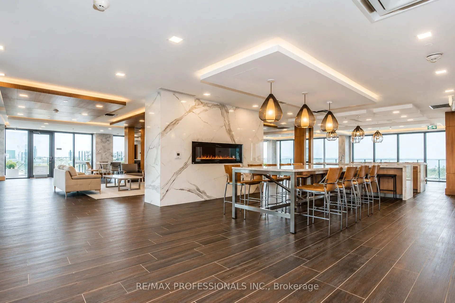 20 Shore Breeze Drive #1107