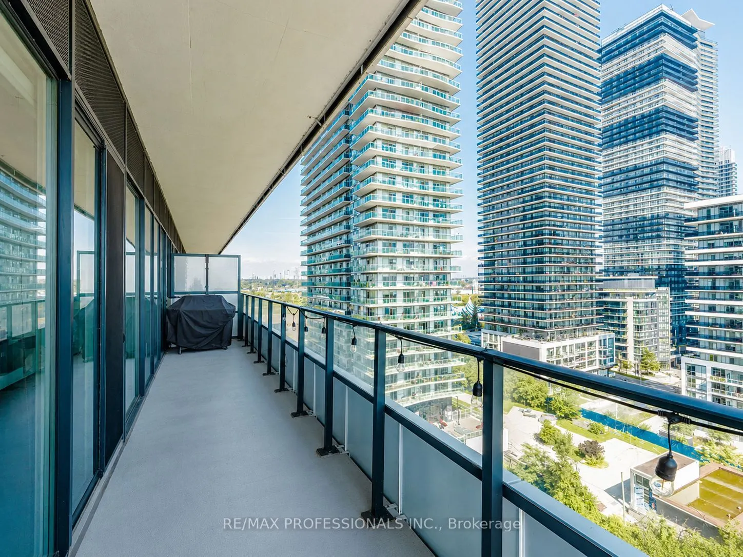 20 Shore Breeze Drive #1107