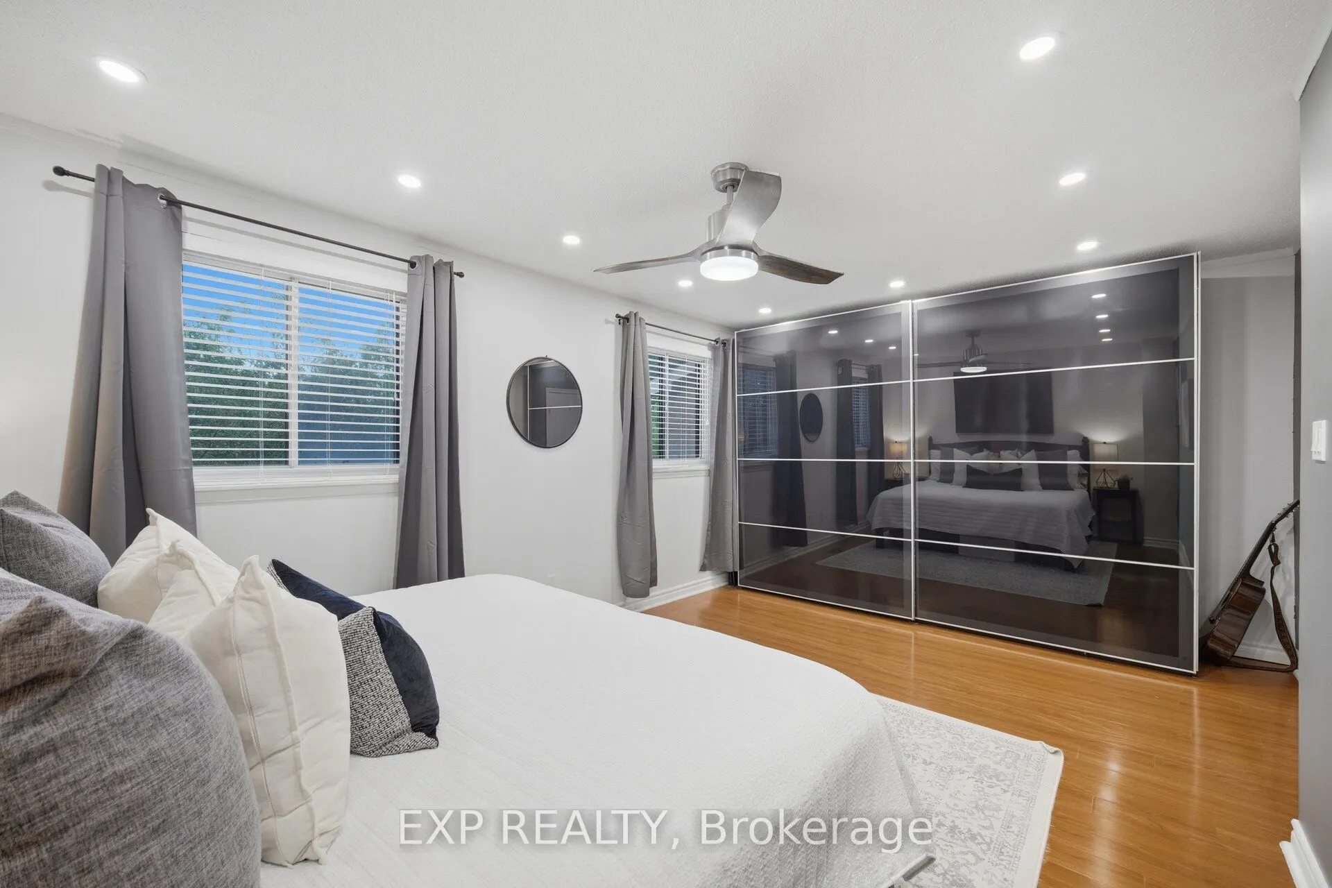 157 Moregate Crescent #11