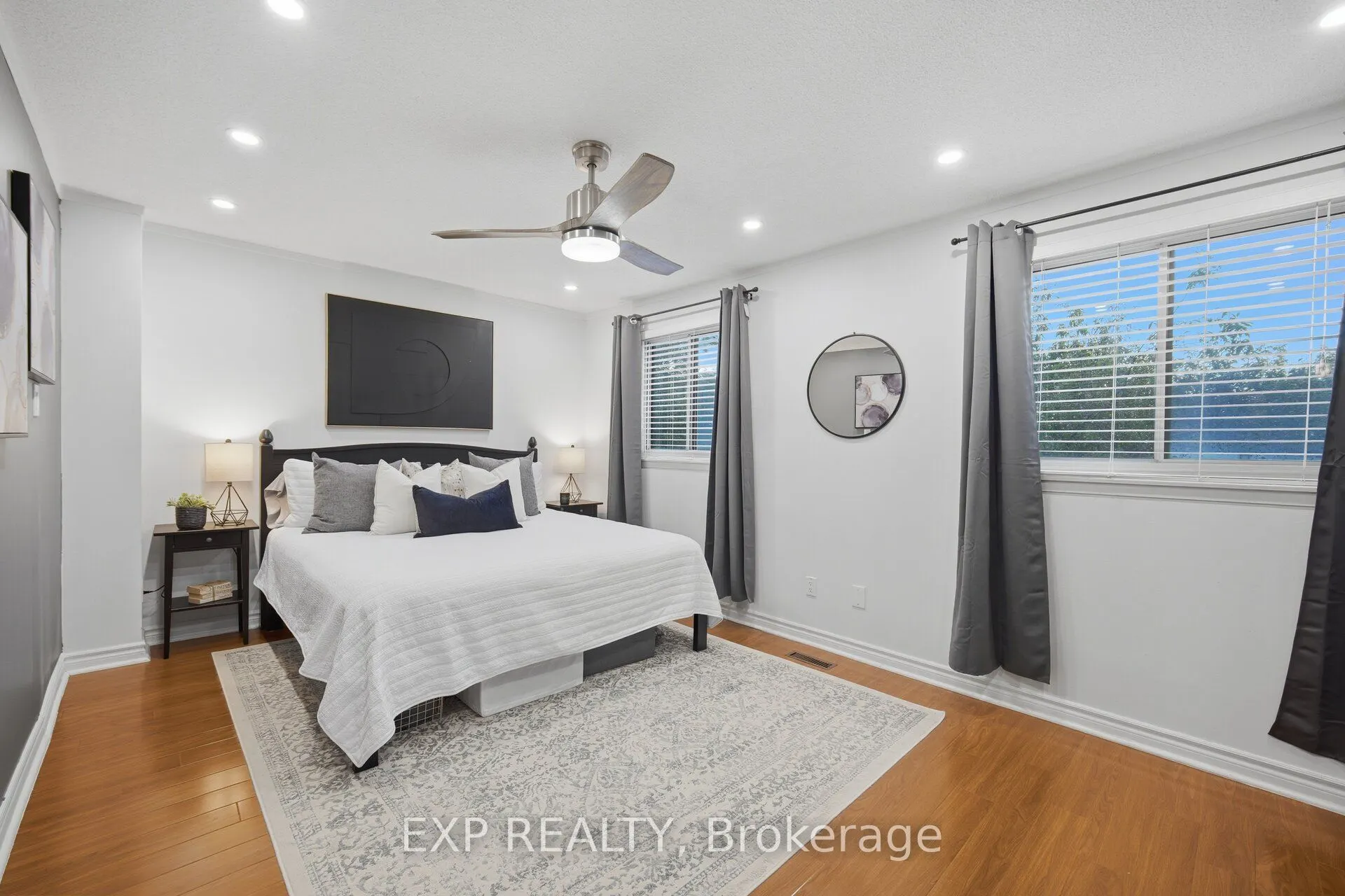 157 Moregate Crescent #11