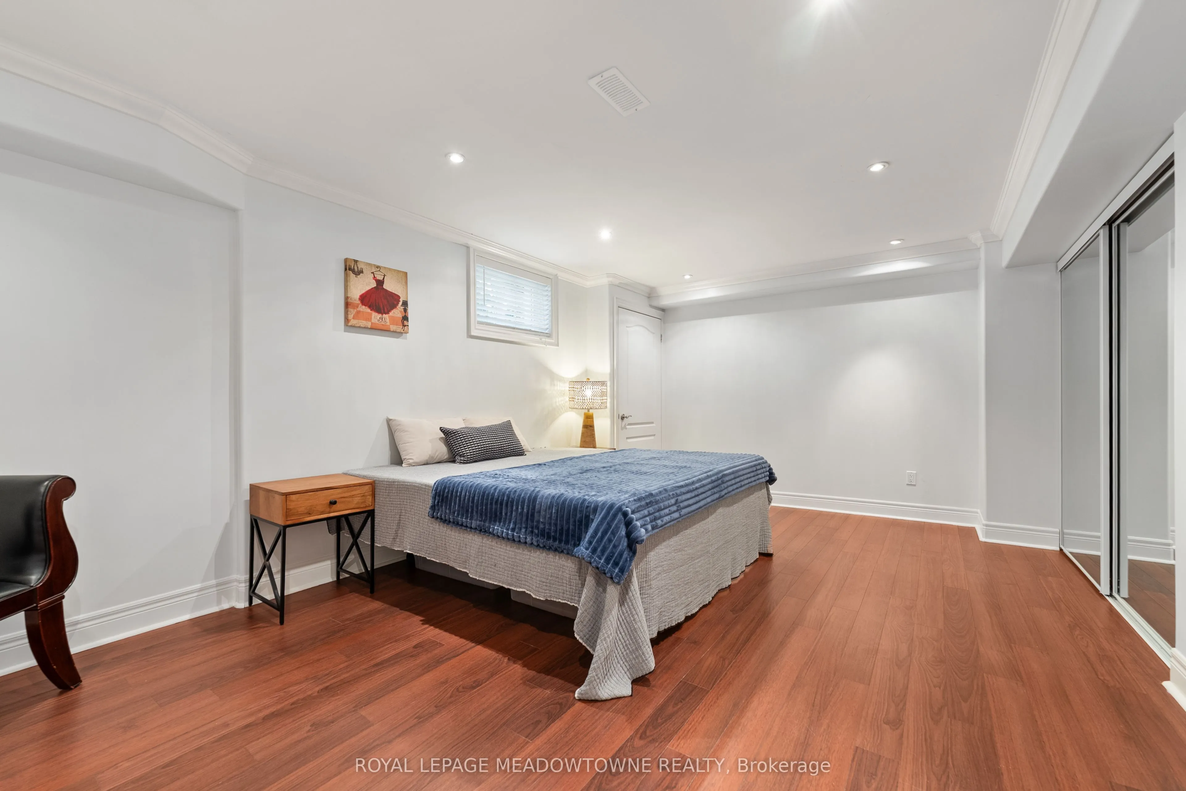17 Mcnutt Street