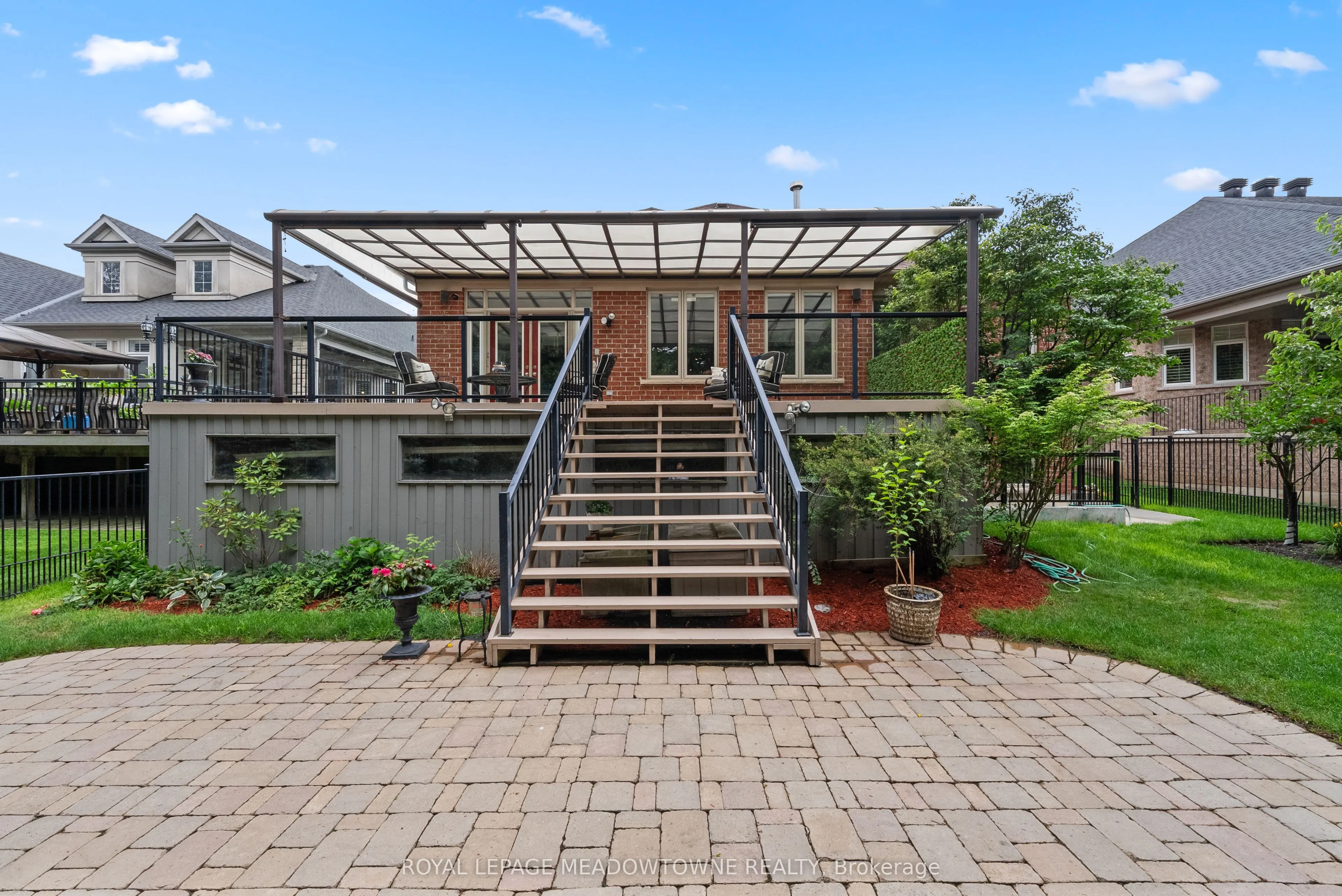 17 Mcnutt Street