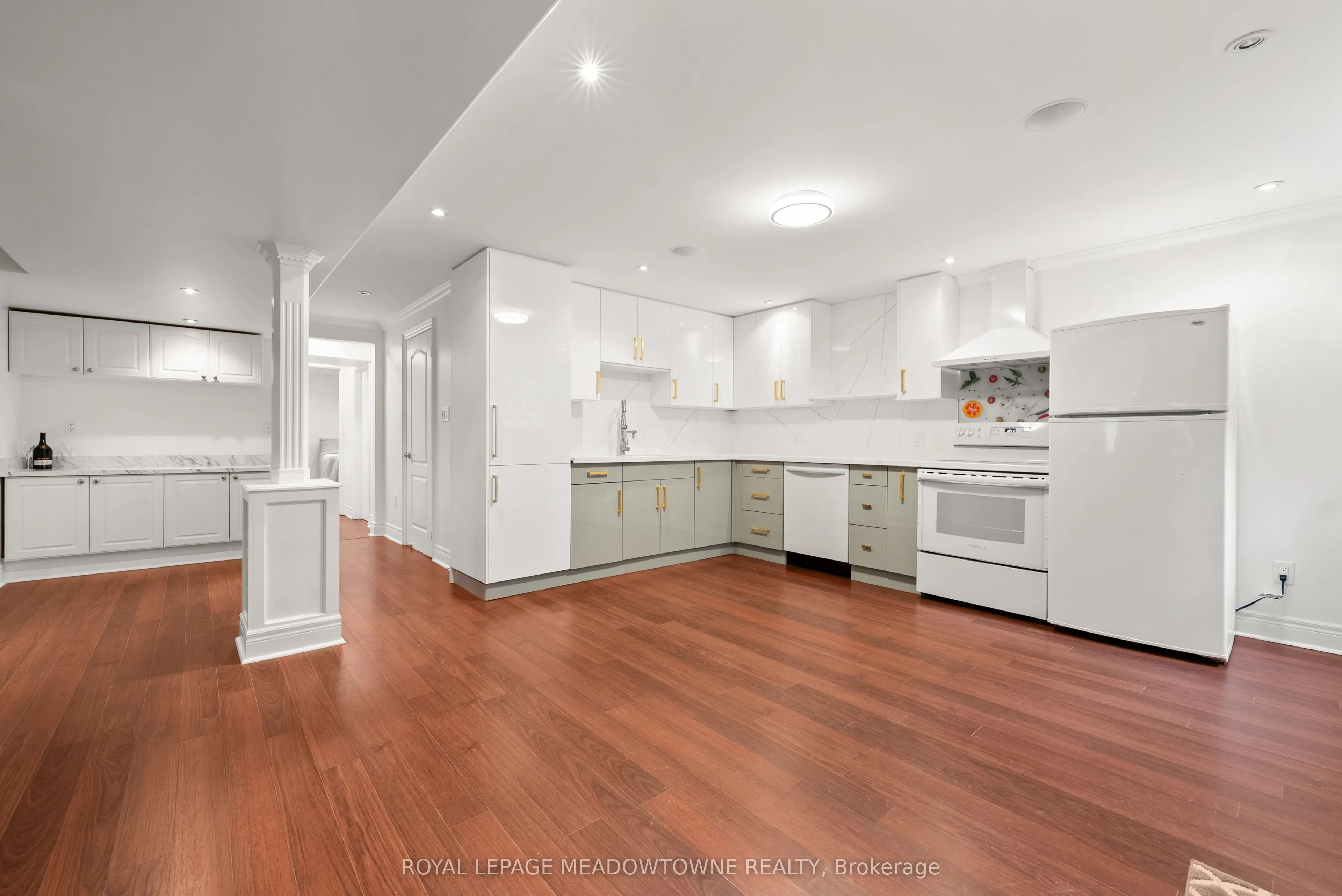 17 Mcnutt Street