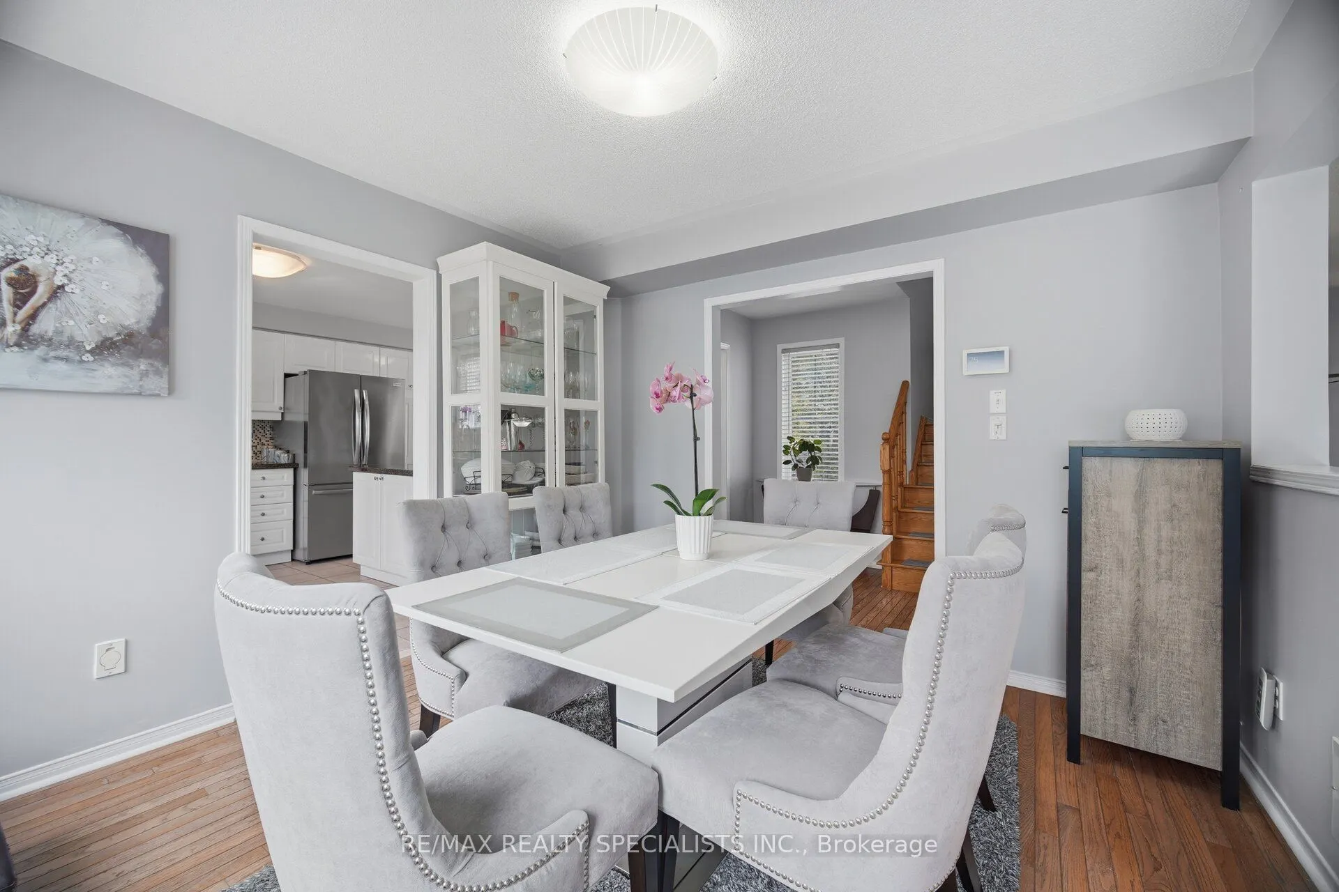 5535 Glen Erin Drive #15