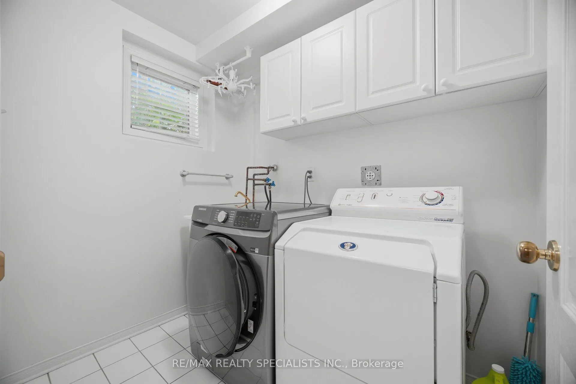 5535 Glen Erin Drive #15