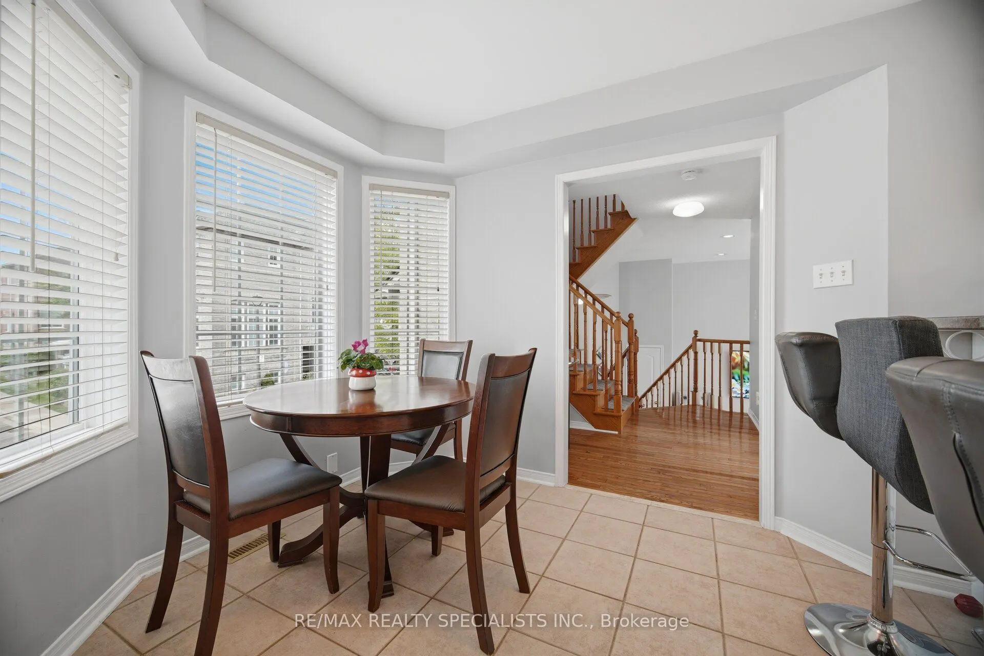 5535 Glen Erin Drive #15