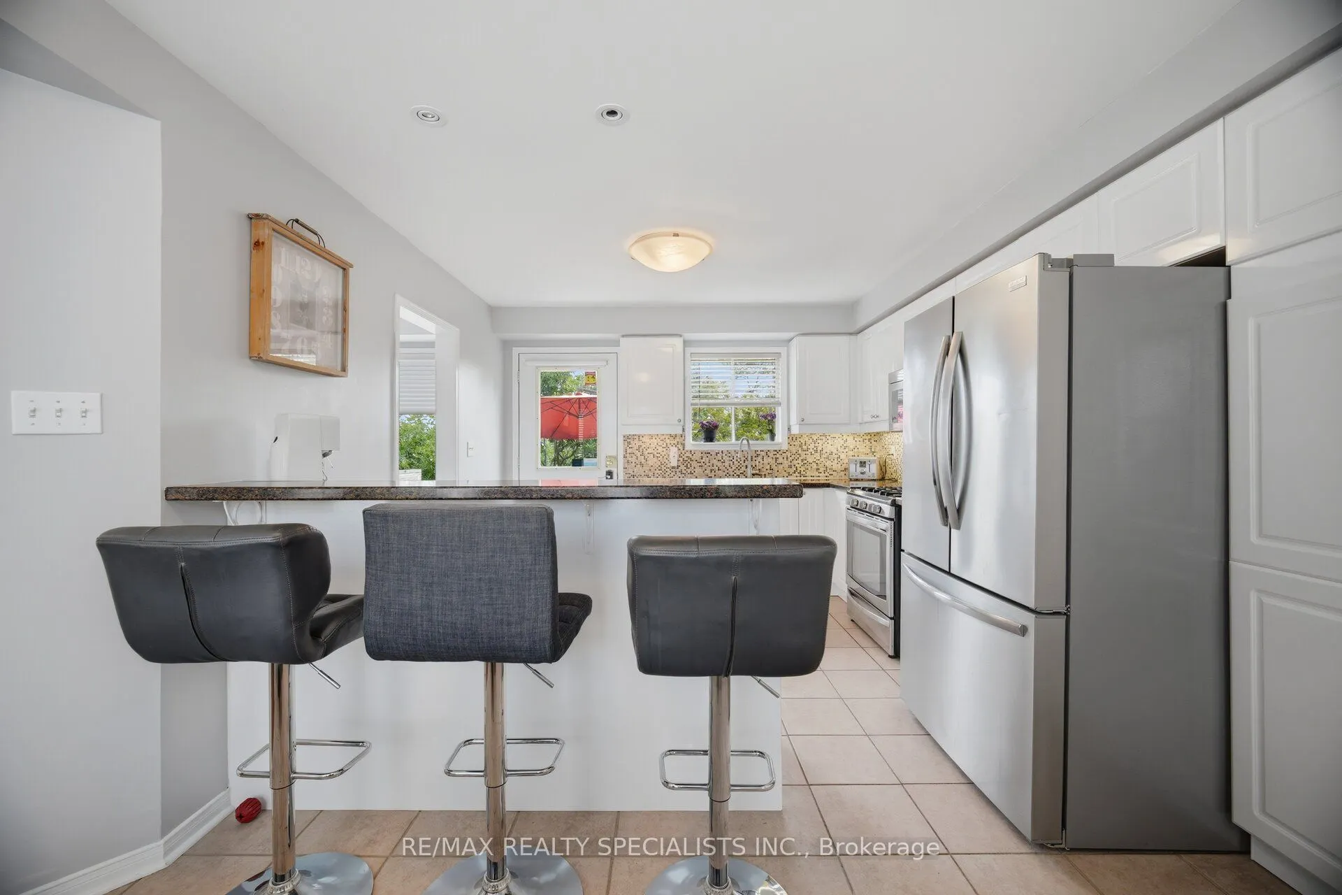 5535 Glen Erin Drive #15