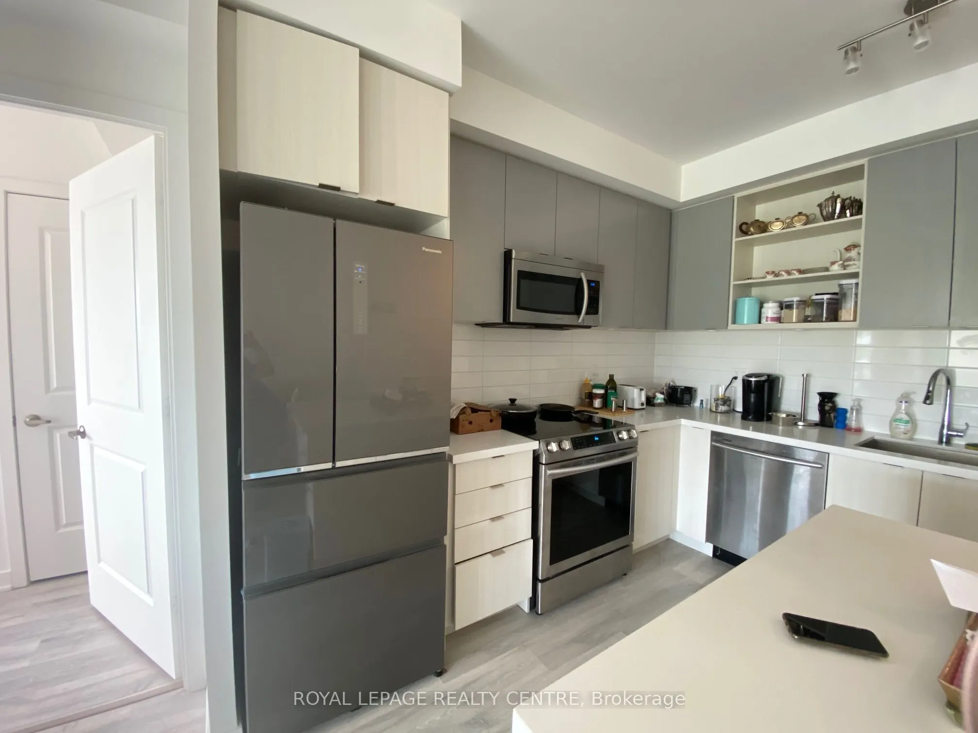 4699 Glen Erin Drive #406