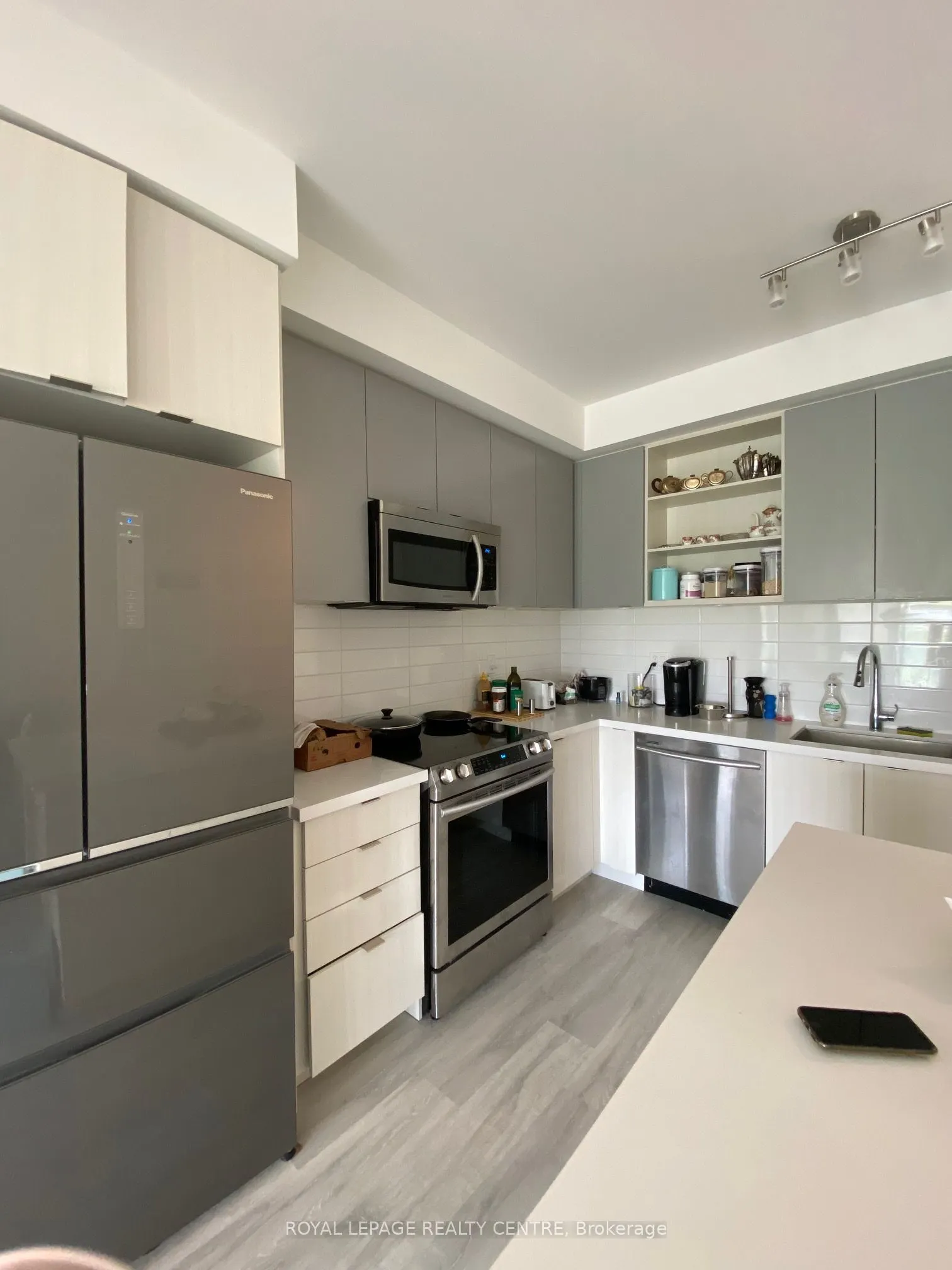 4699 Glen Erin Drive #406