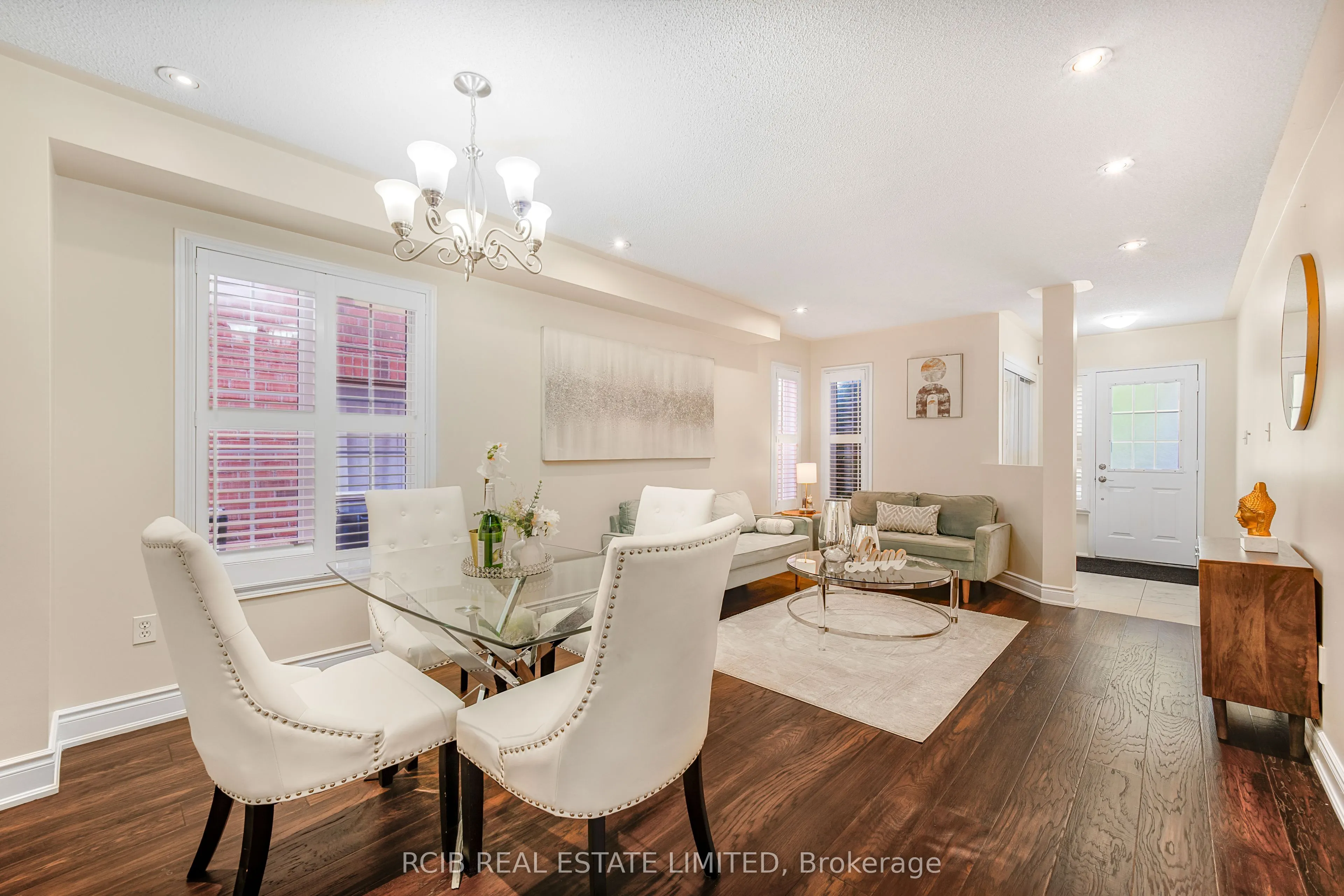 12 Spencer Drive