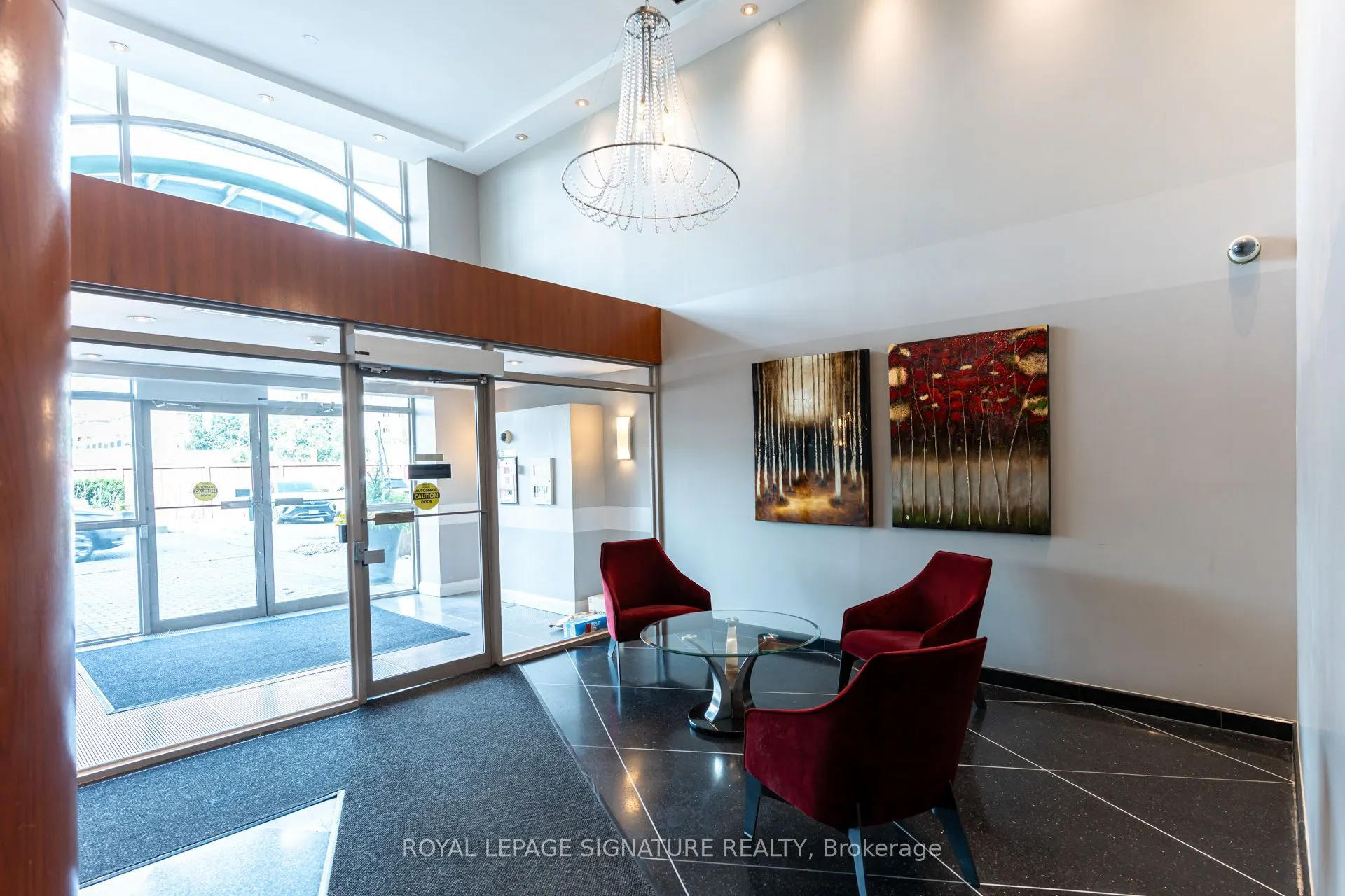 200 Manitoba Street #203