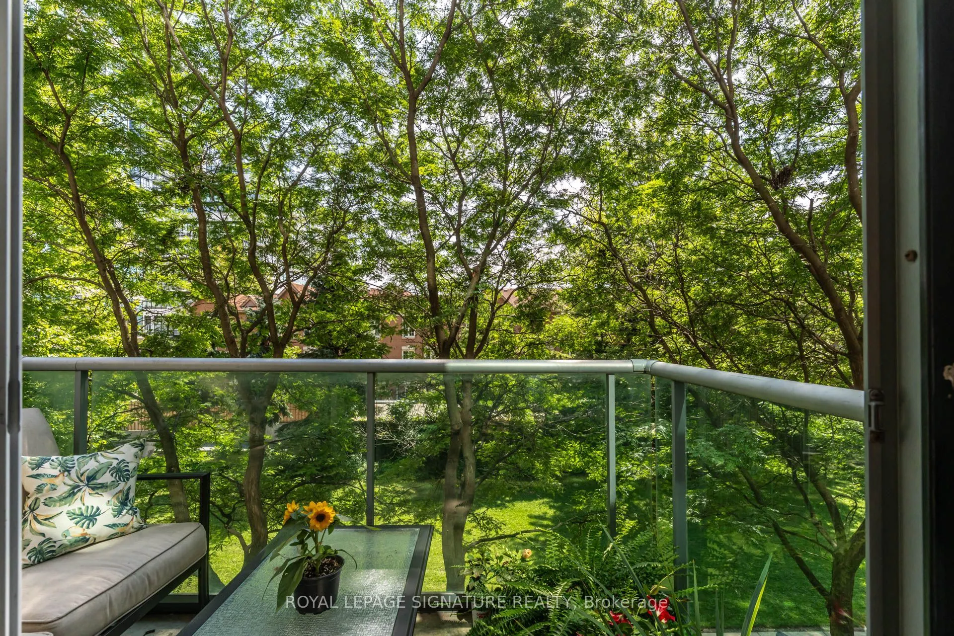 200 Manitoba Street #203