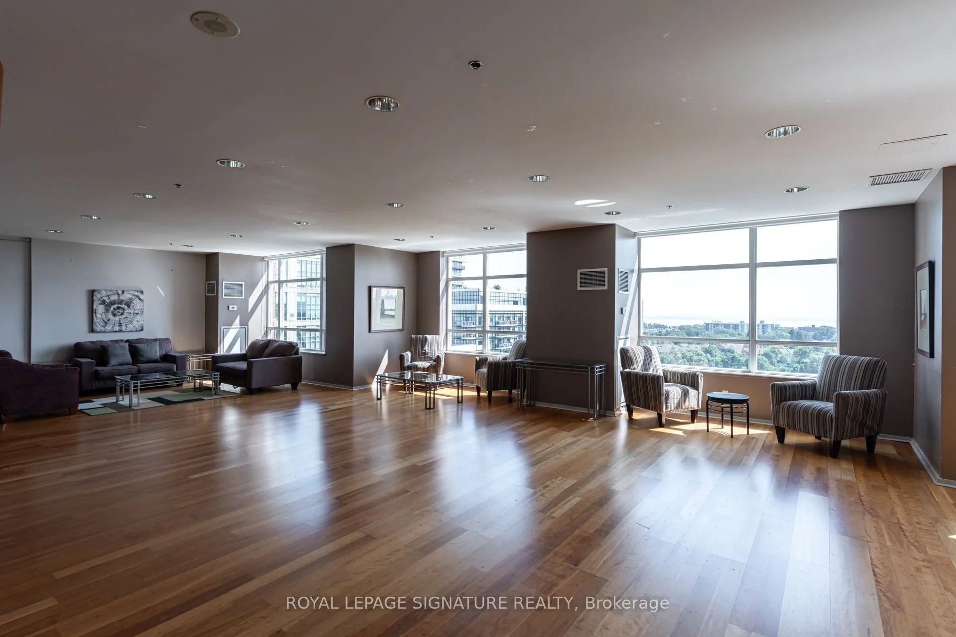 200 Manitoba Street #203