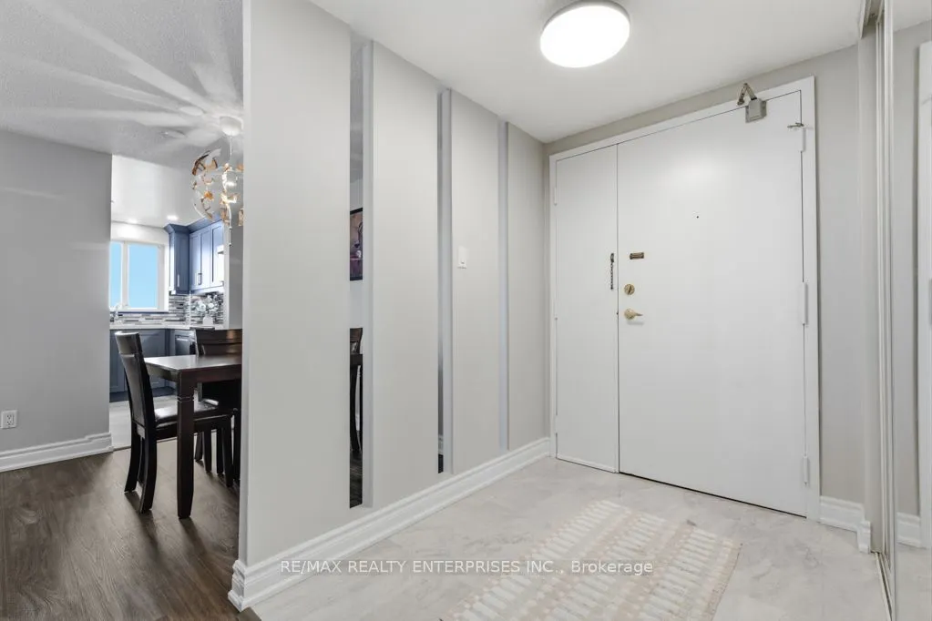6720 Glen Erin Drive #414