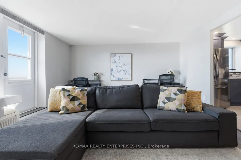 6720 Glen Erin Drive #414