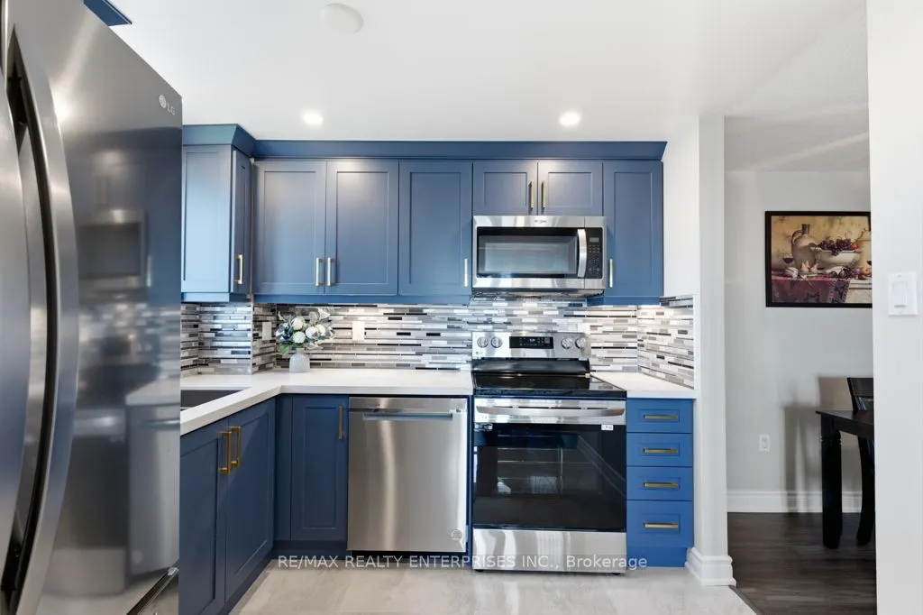 6720 Glen Erin Drive #414