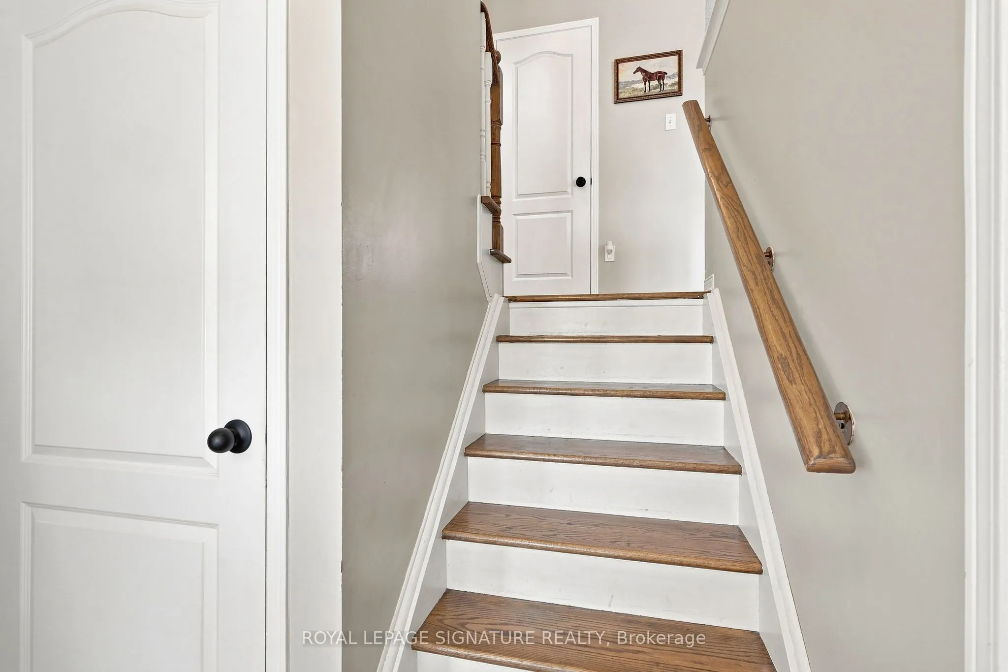 1185 Chapman Crescent