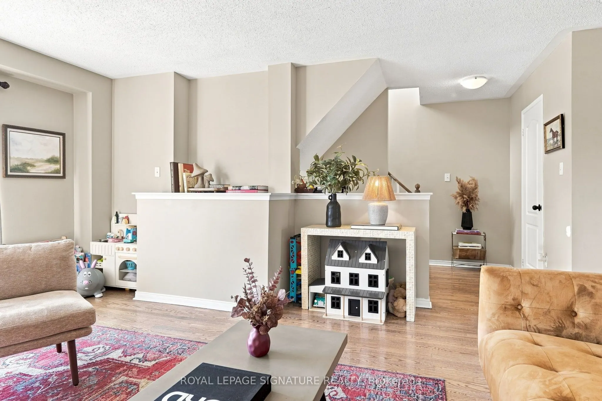 1185 Chapman Crescent