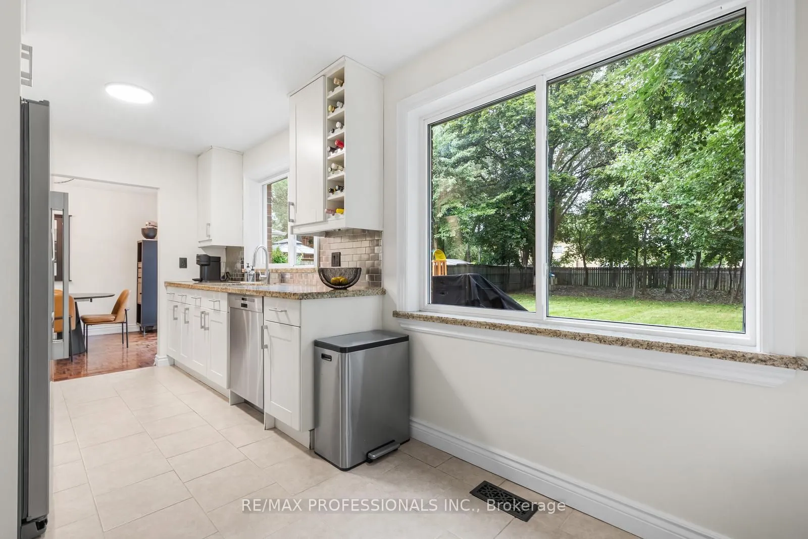 37 Birchleaf Crescent