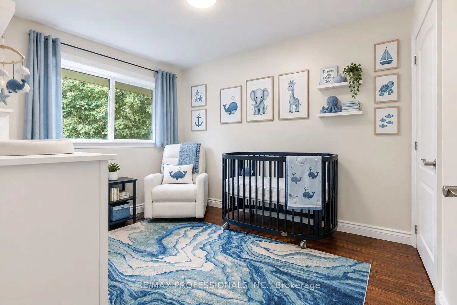 37 Birchleaf Crescent