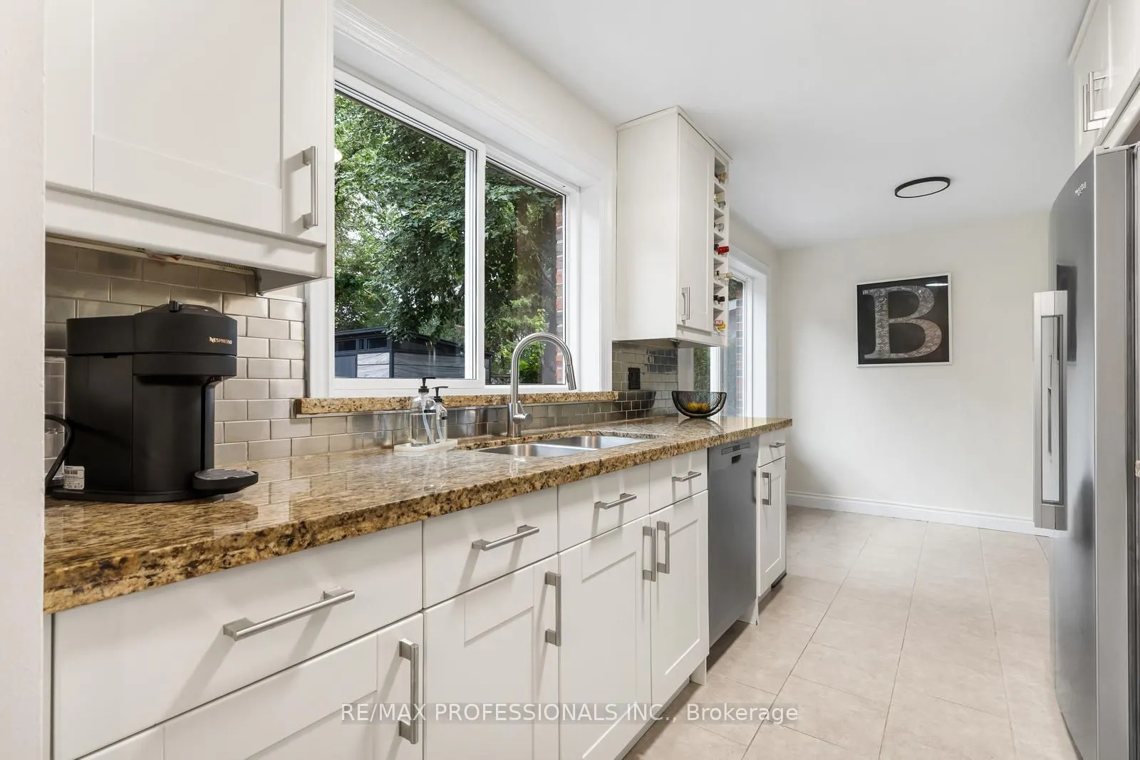 37 Birchleaf Crescent