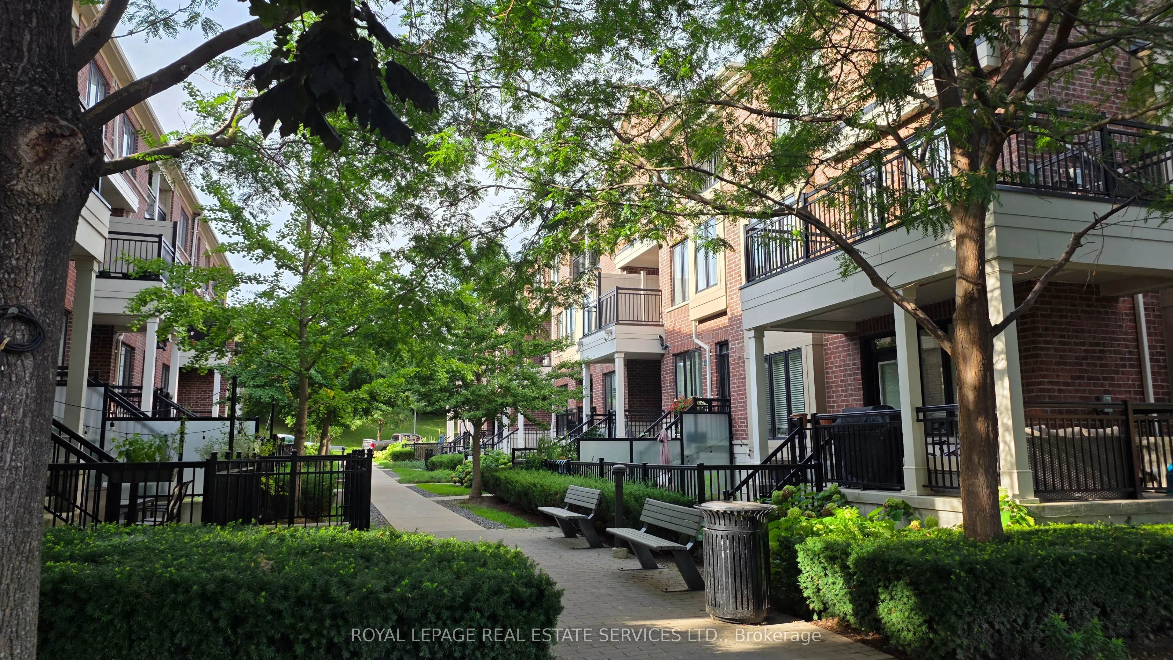 30 Carnation Avenue #101