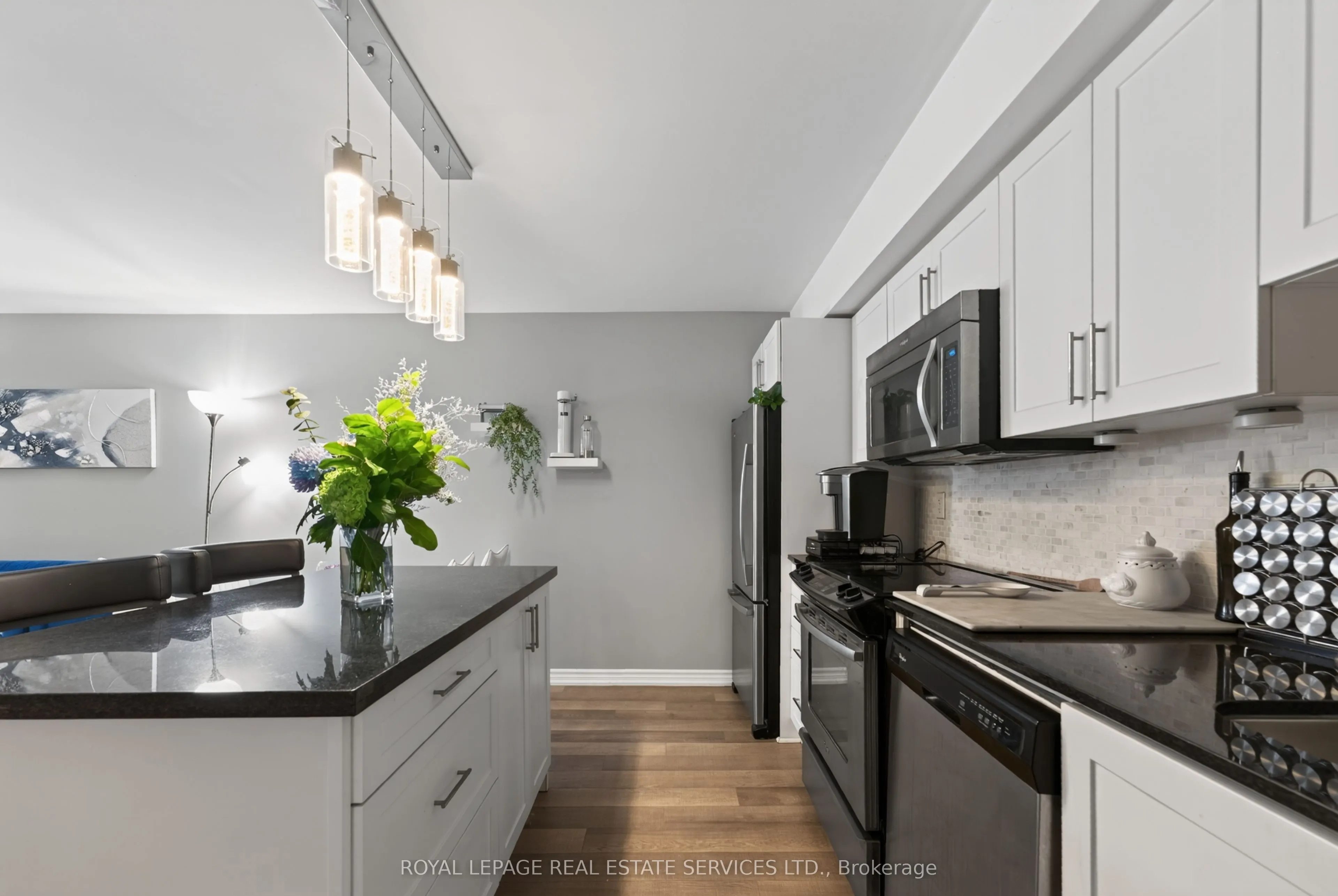 30 Carnation Avenue #101