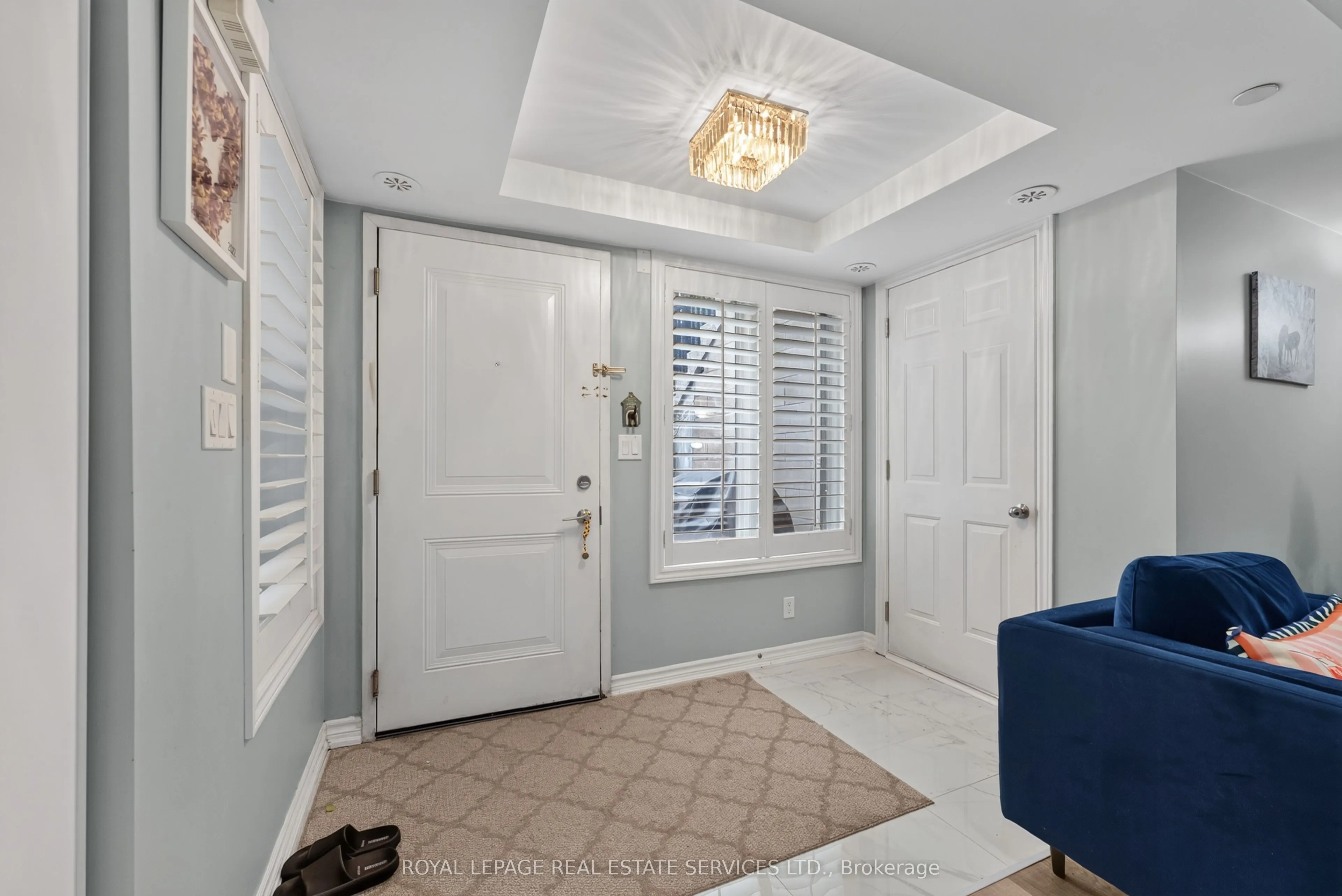 30 Carnation Avenue #101