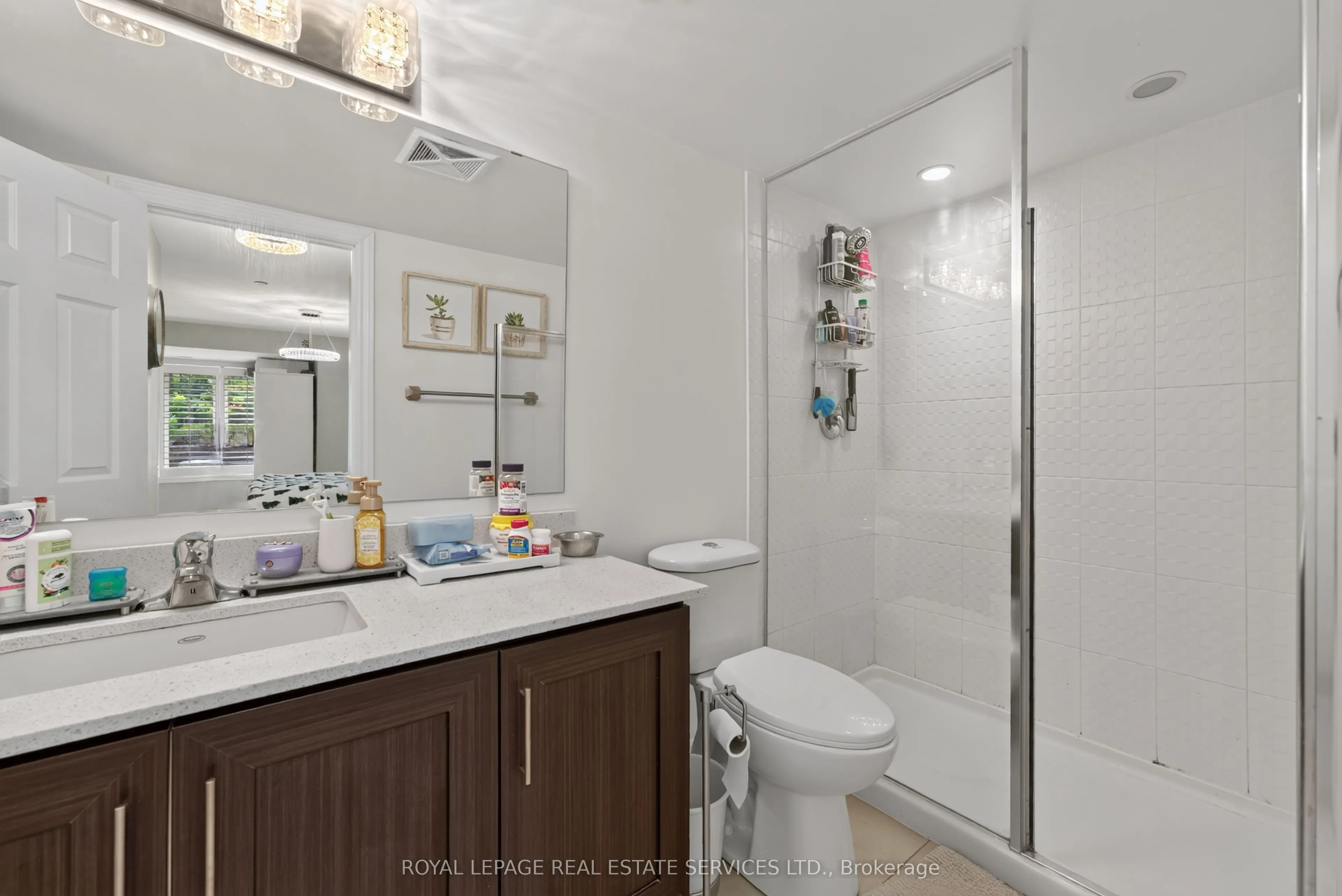 30 Carnation Avenue #101