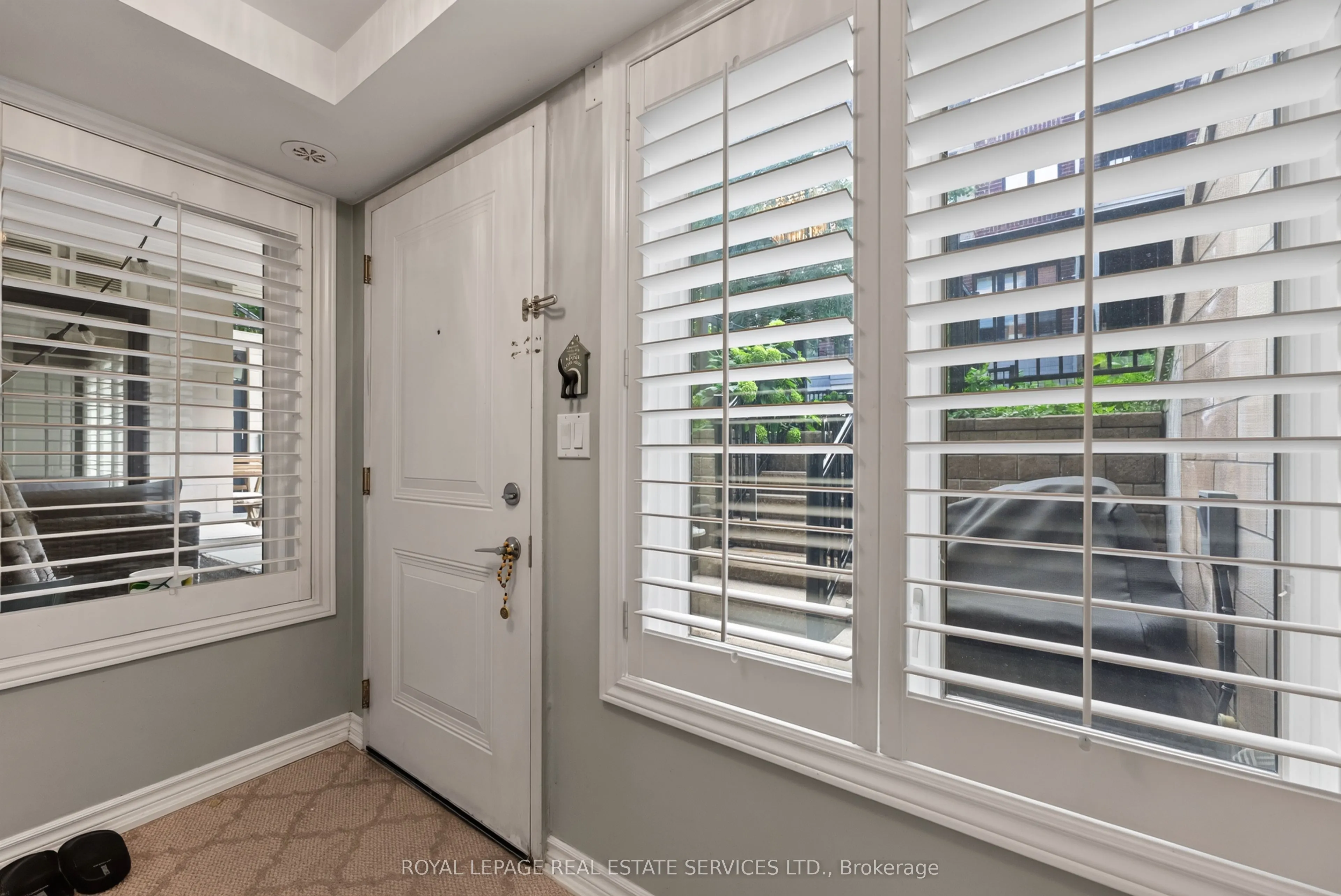 30 Carnation Avenue #101