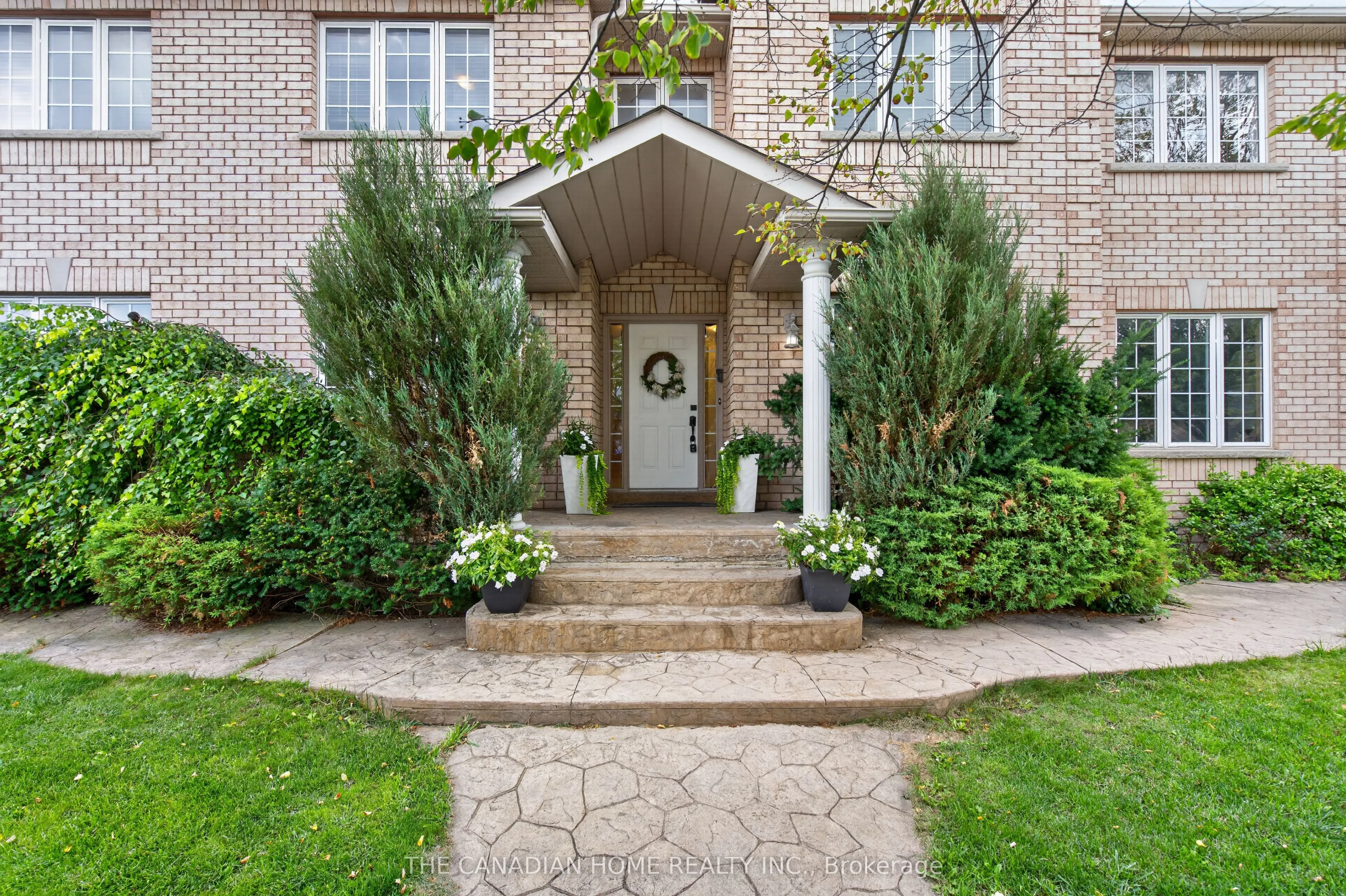 63 Humbershed Crescent