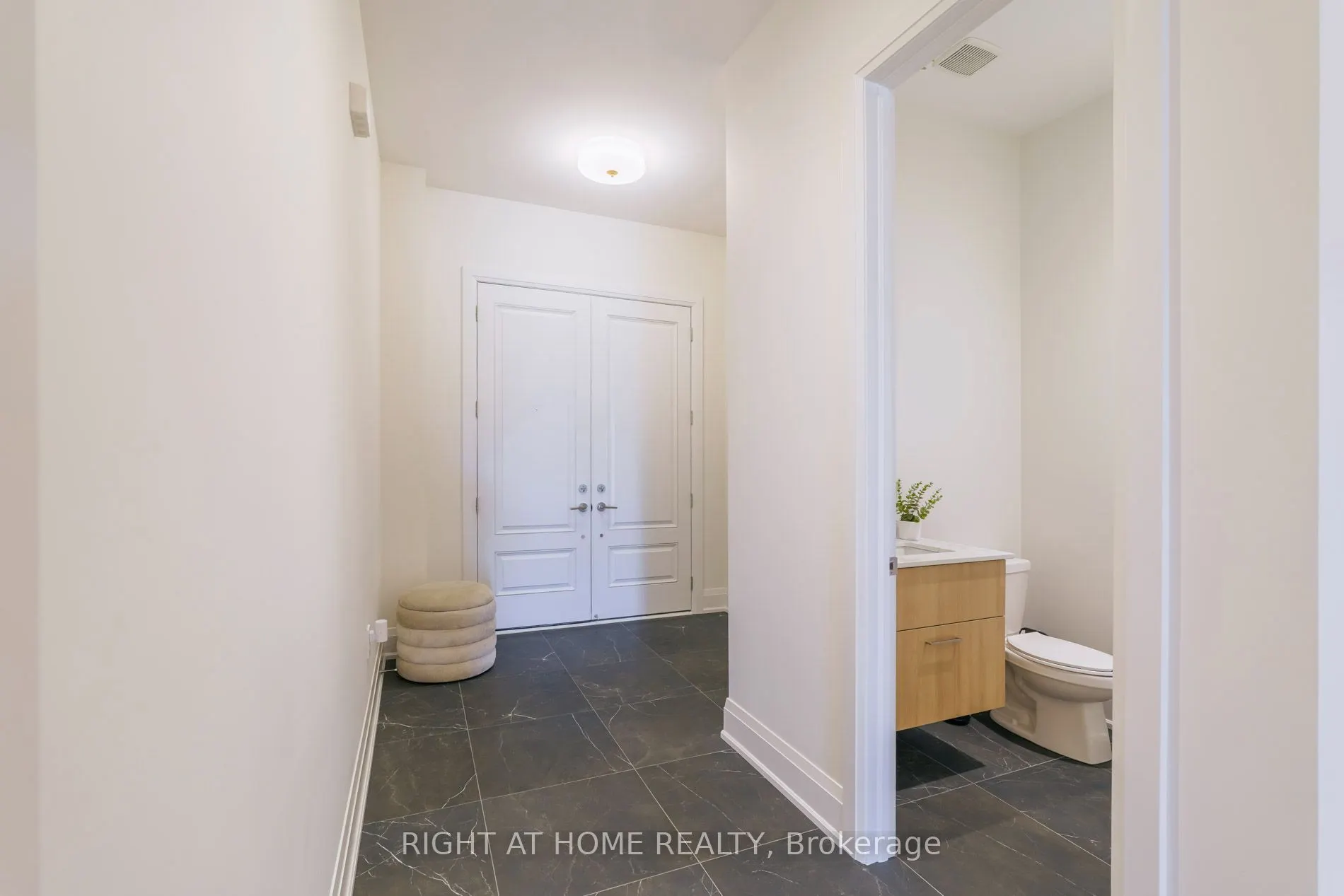 26 Misted Breeze Street