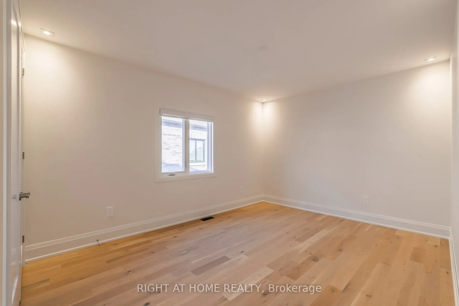 26 Misted Breeze Street