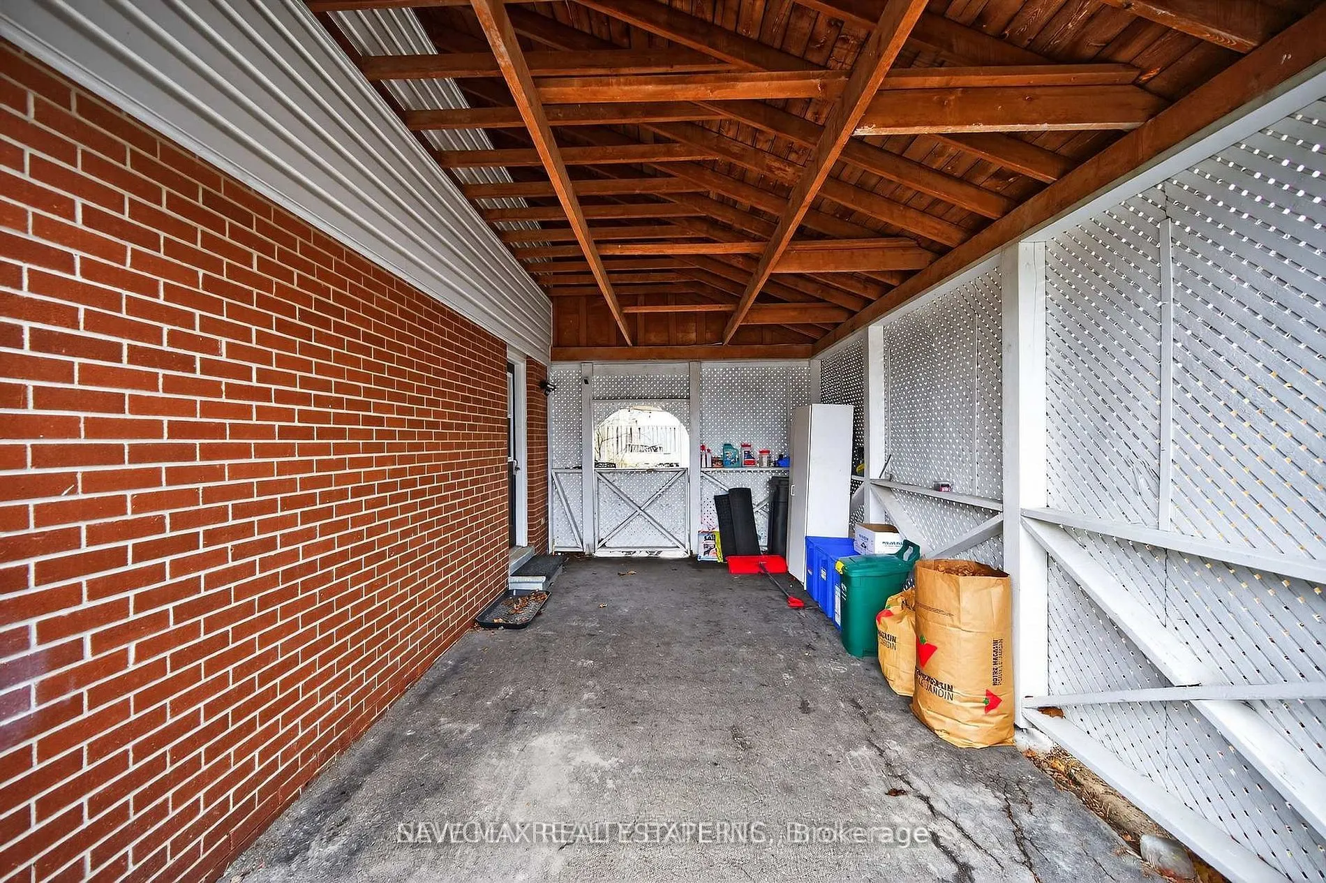 63 FALUDON Drive
