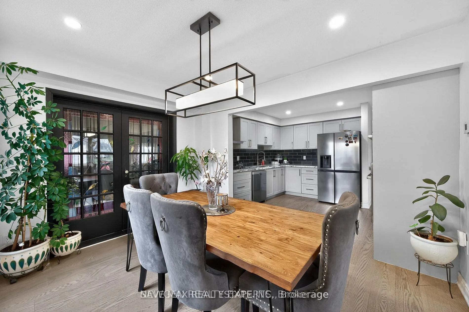 63 FALUDON Drive