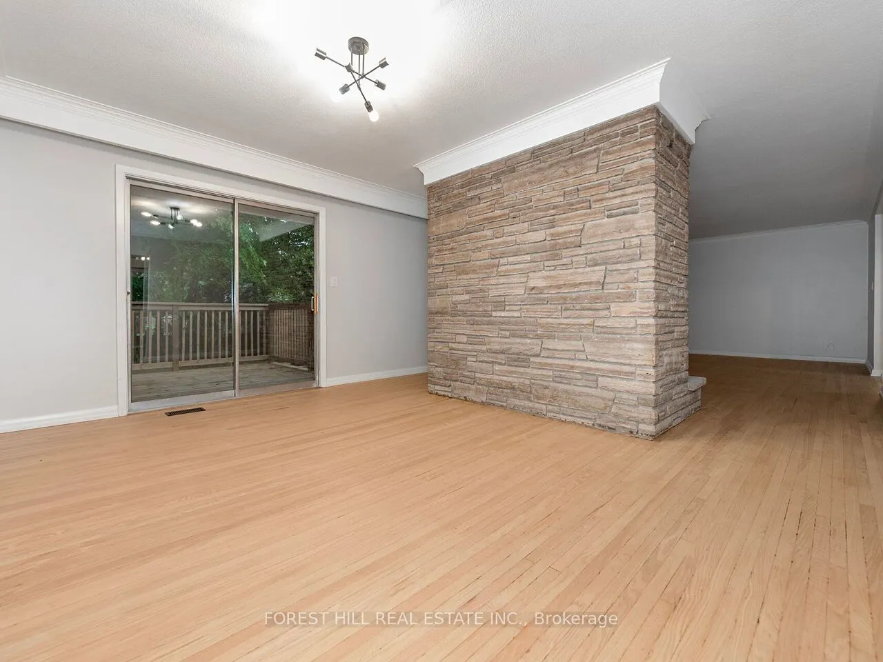 1847 Will Scarlett Drive