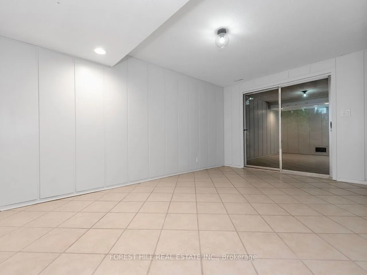 1847 Will Scarlett Drive