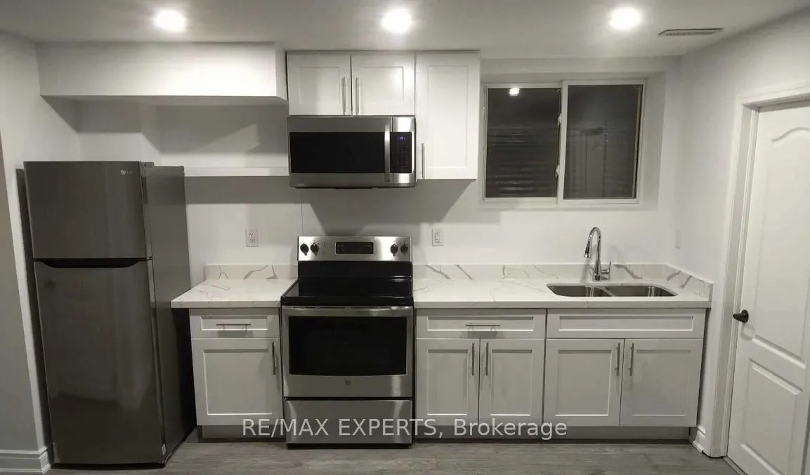 117 Baffin Crescent #2