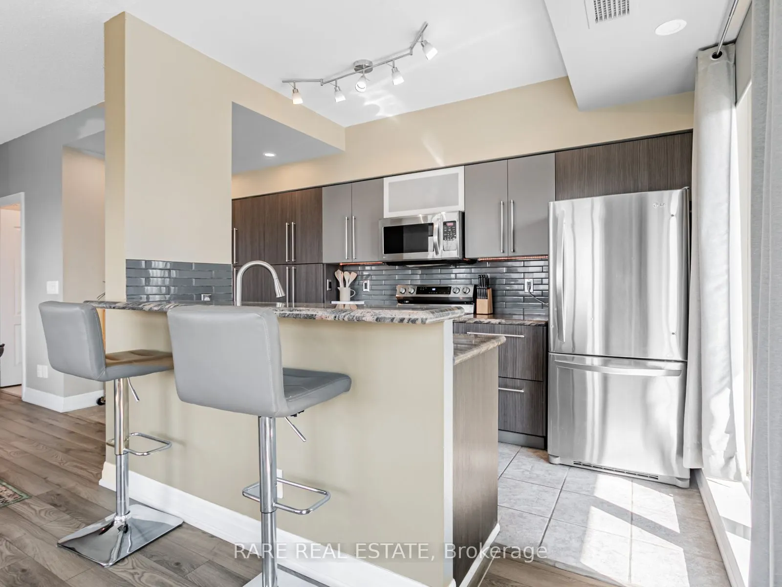 2119 Lake Shore Boulevard W #703