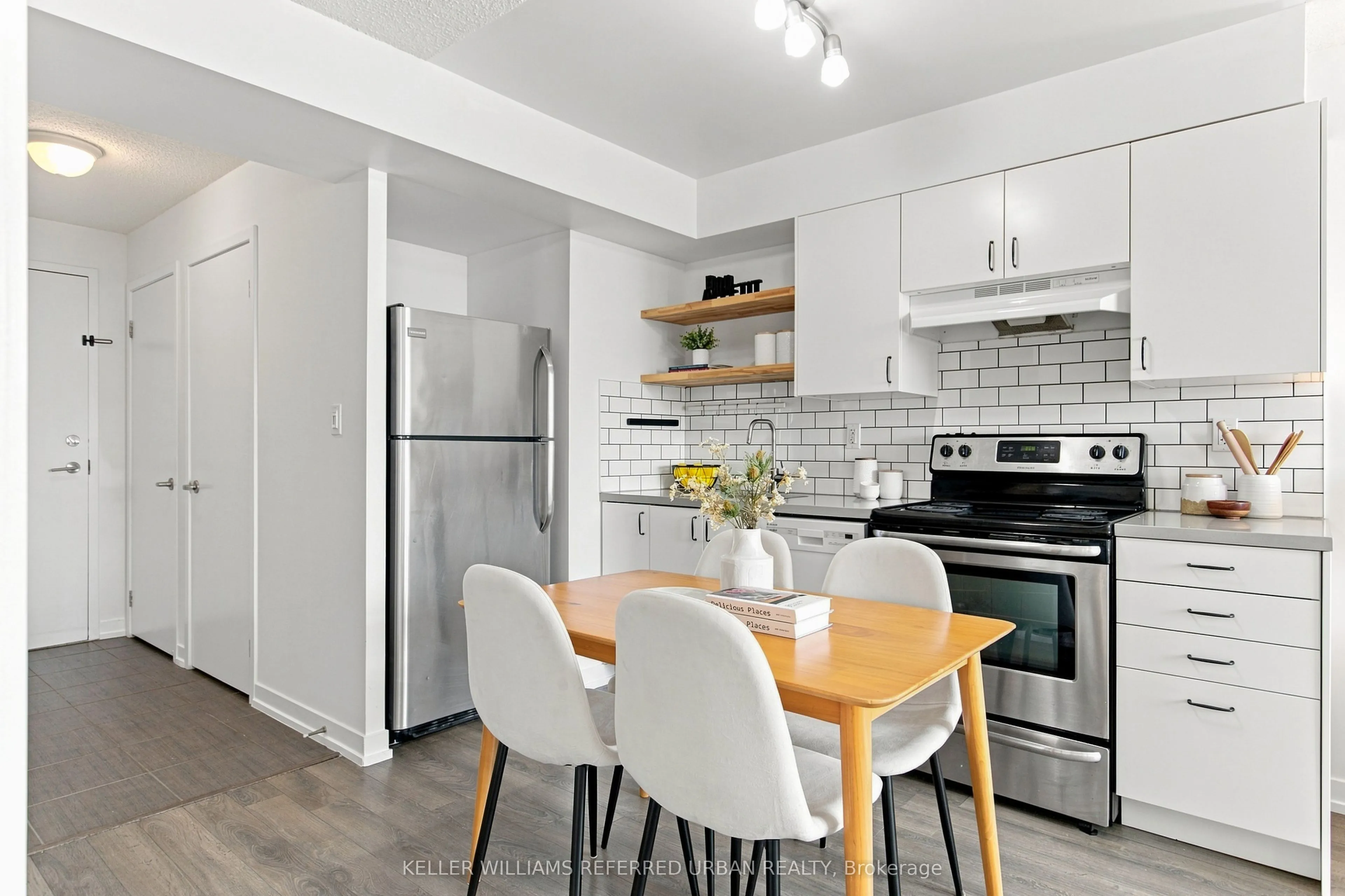 816 Lansdowne Avenue #1014